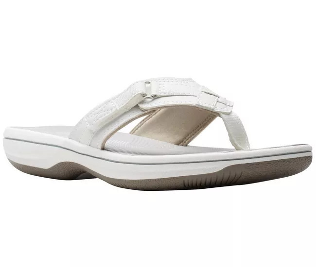 Womens Cloudsteppers Breeze Sea Flip Flops | Bealls