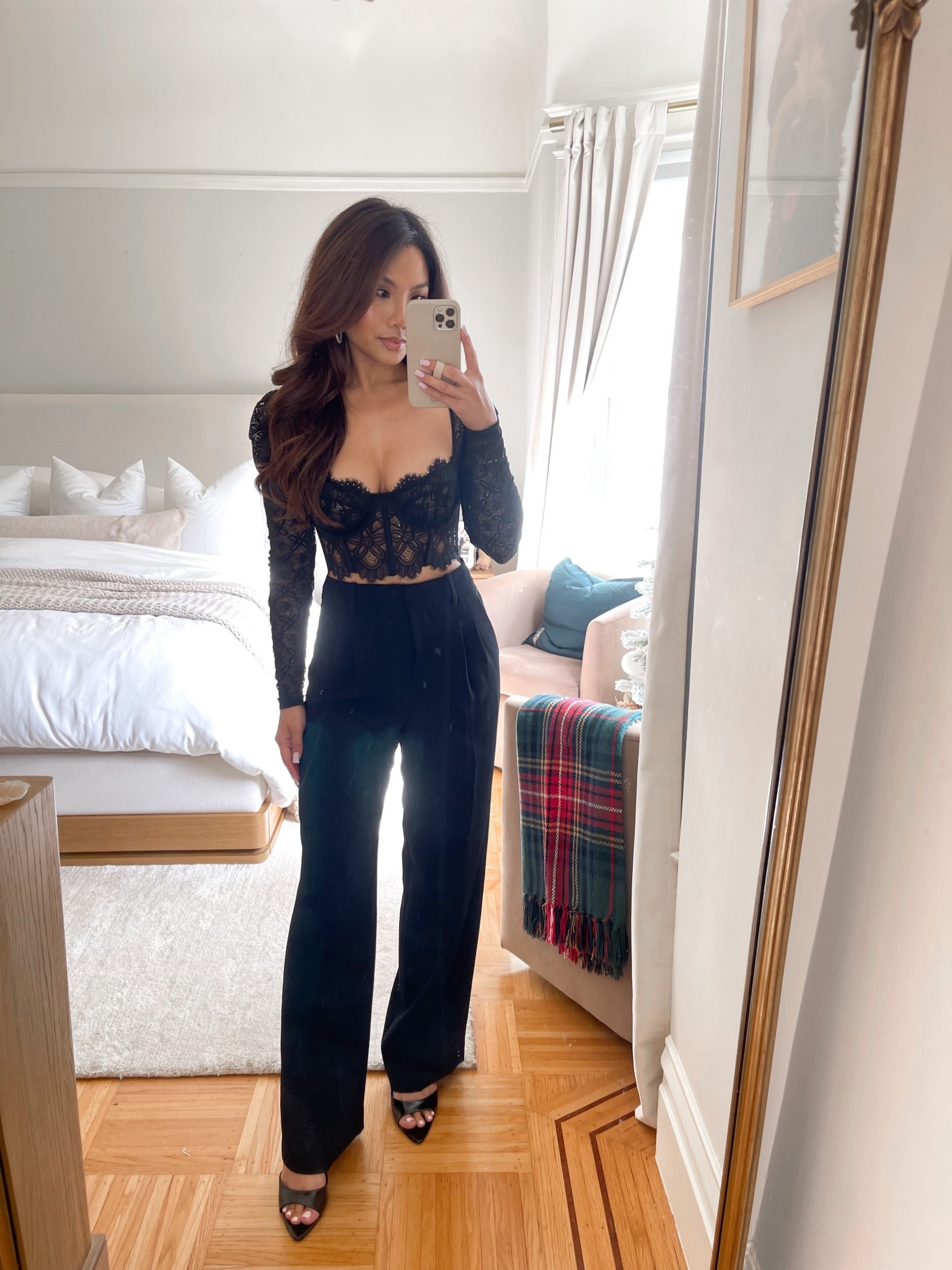 My heels are on sale!! Love the shape of these and they look so cute with jeans and pants 

Sizing:
Lace bustier top - tts, xs
Pants - sized up, 2 short
Heels - tts 


#LTKootd #LTKSaleAlert