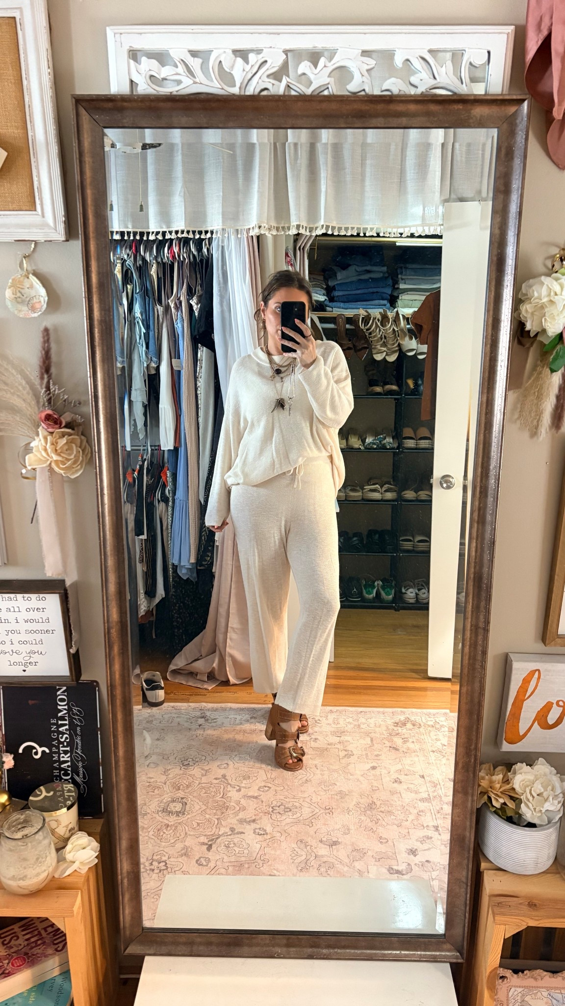What did we wear before matching sets?! Feeling casual, gimme a set… comfy to work, matching set… errands, set… dranks, set 😜

While I’m wearing the Malibu Surf set, the pants are sold out but the shorts are in stock.. 

I linked a few of my favorites here 👇🏼 along with dupes for Free People, Z Supply & Anthro from Amazon 

#LTKWorkwear #LTKOver40 #LTKootd