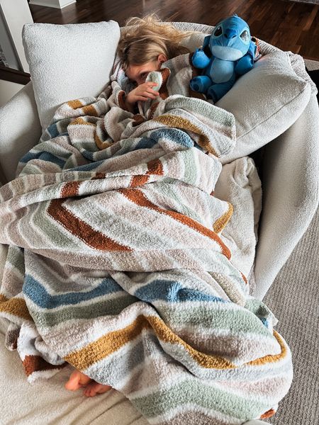 Sunday Citizen gifted us these beautiful blankets just in time for Kayden to snuggle with them during her tonsillectomy healing process. We love (and fight) over their blankets in our home constantly! ☺️

Sunday Citizen
Boho Style
Sunday Citizen Sale


#LTKSaleAlert #LTKGiftGuide #LTKFindsUnder100