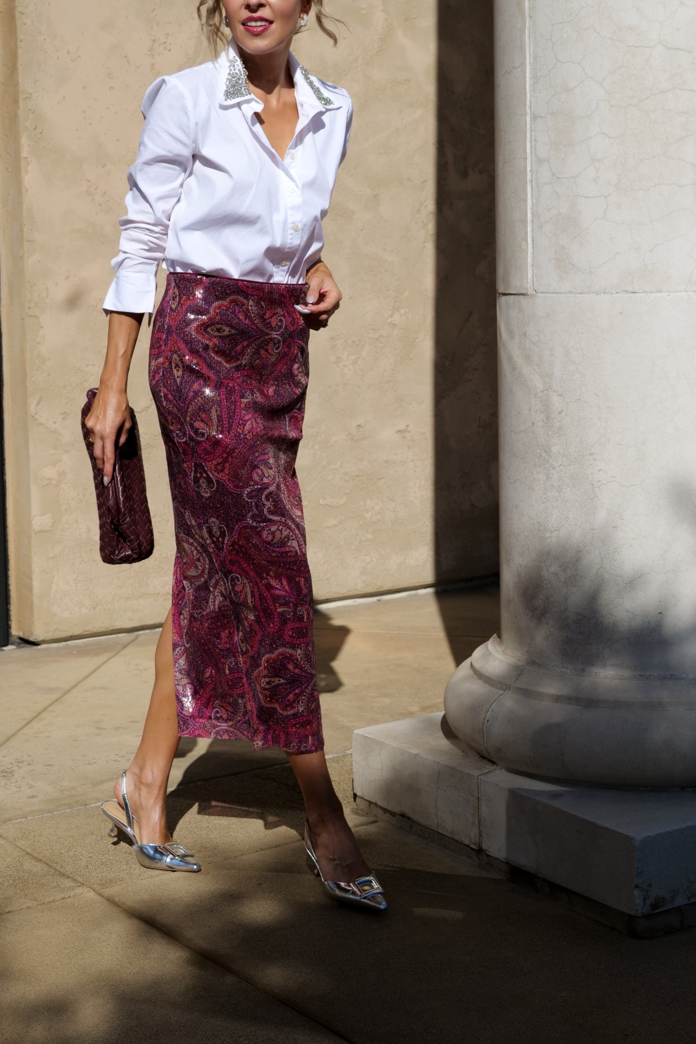 Stunning burgundy with crisp white for classic holiday style!

#LTKOver40 #LTKHoliday #LTKWorkwear