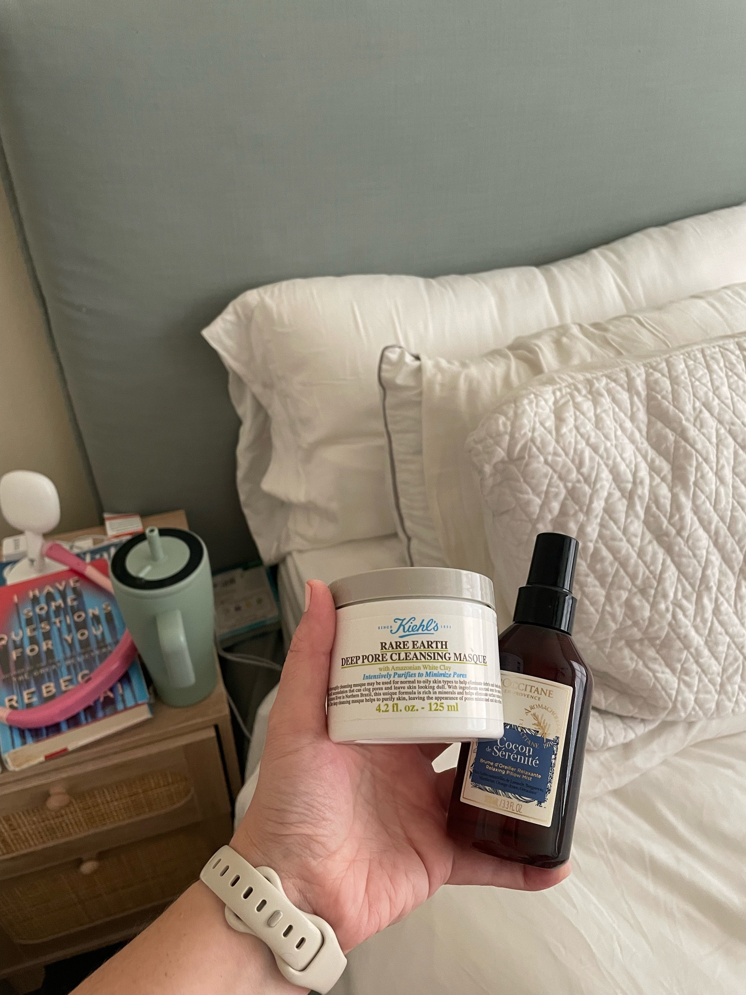 Saturday Morning routine: linen spray, face mask & hydrating 🧖‍♀️

#LTKSeasonal #LTKHome #LTKFindsUnder100