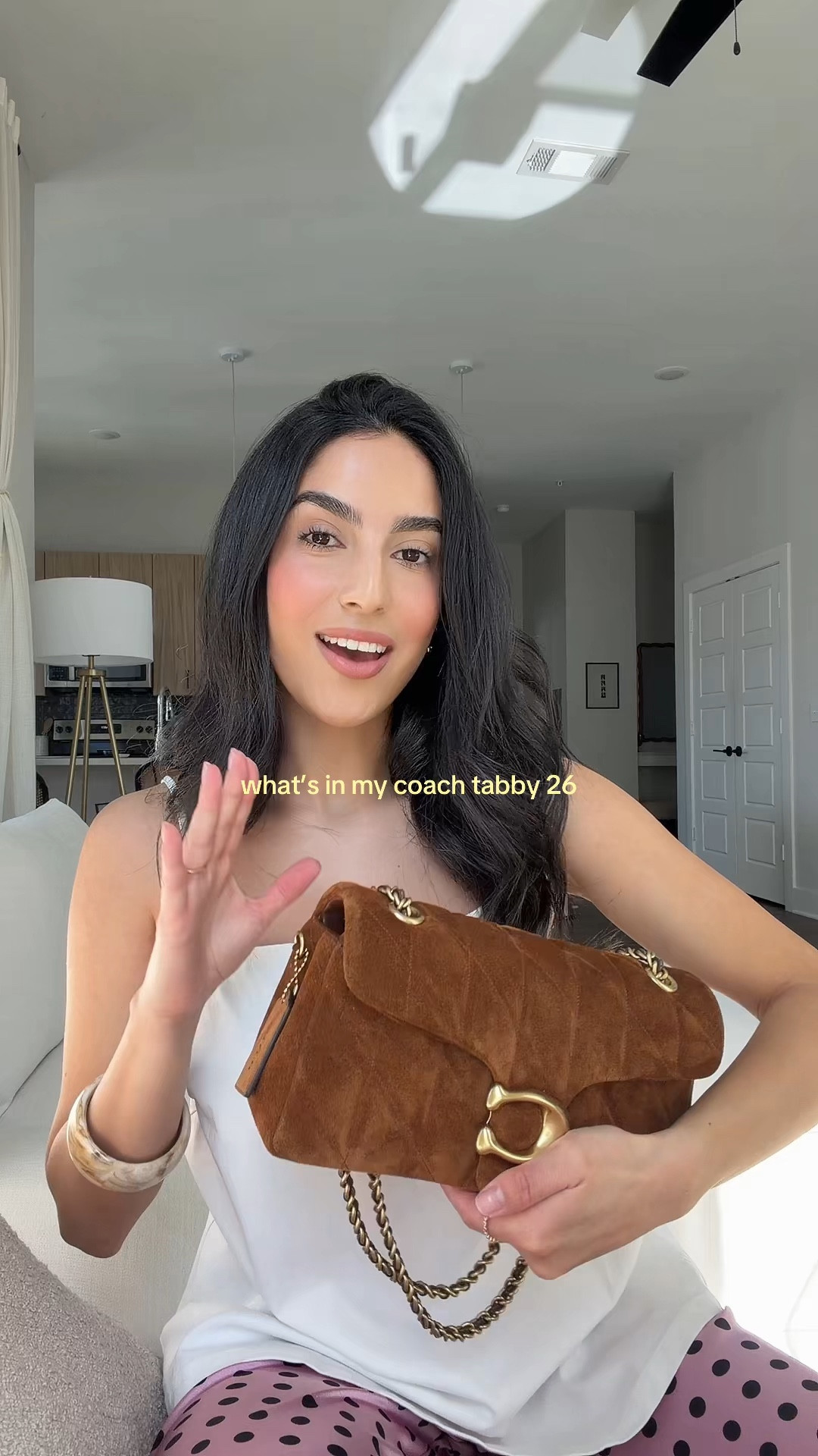 what’s in my bag: coach tabby 26 in suede brass & warm brown 🤎

#LTKdayinmylife #LTKBeauty #LTKgrwm