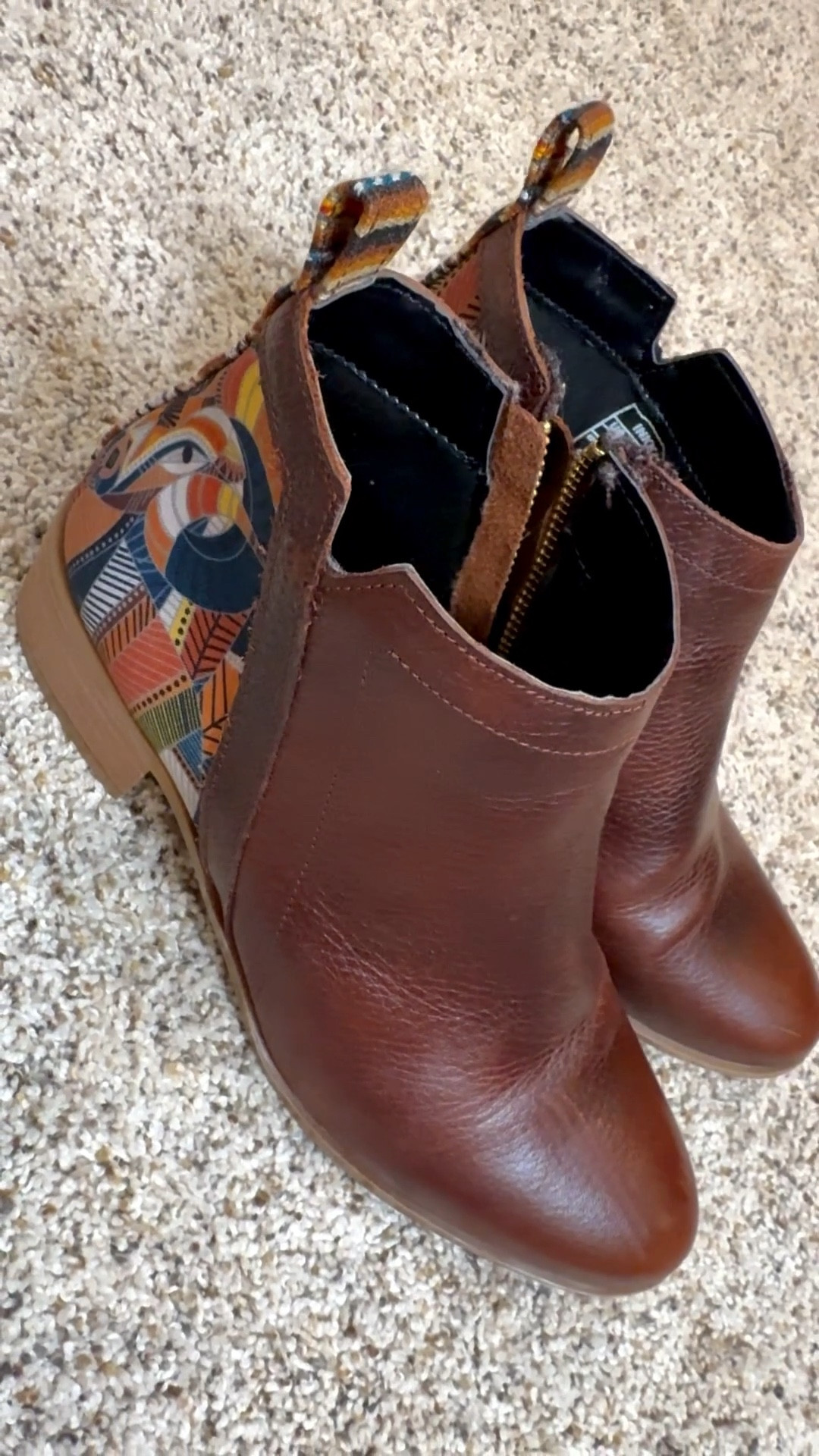 These boots from INKKAS are the perfect example of a classic piece with a little unexpected detail.

From the front, they’re a beautiful brown leather ankle boot with a side zip that makes them easy to slip on and go. But the back is where the fun happens: a printed panel that adds just enough personality without making them hard to style. I love pieces like this because they work with so many outfits but still feel special.

✔️ True to size
✔️ Easy side zip
✔️ The print detail is what makes them