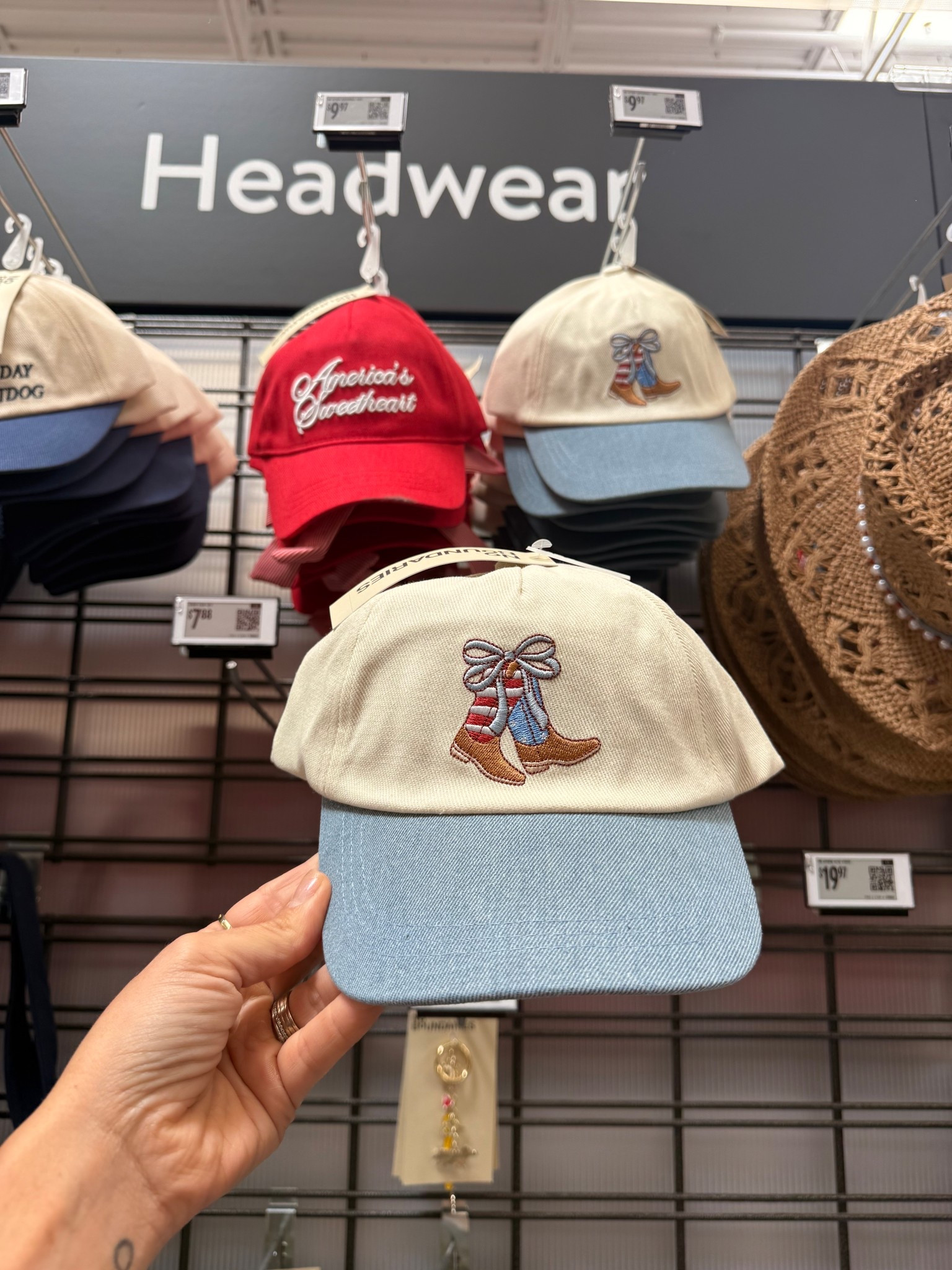 Walmart Fourth of July hats! These are so cute and would make for a great gift 

Dad hat 
USA


#LTKSwim #LTKSeasonal #LTKTravel