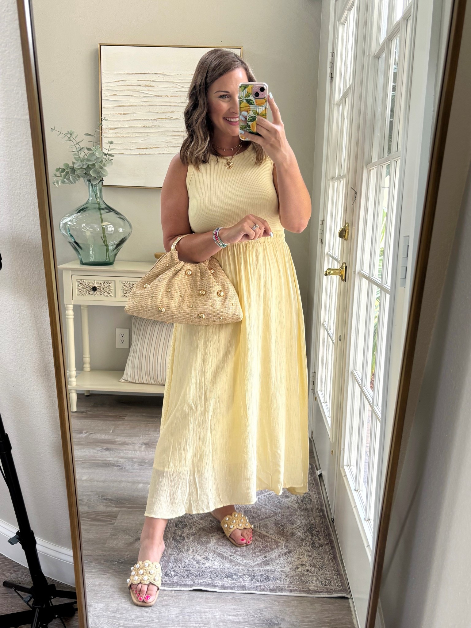 Dinner look for Weston’s birthday! LOVE this yellow dress 🤩💛

TTS- medium 

#LTKSummerEdit #LTKStyleTip #LTKTravel