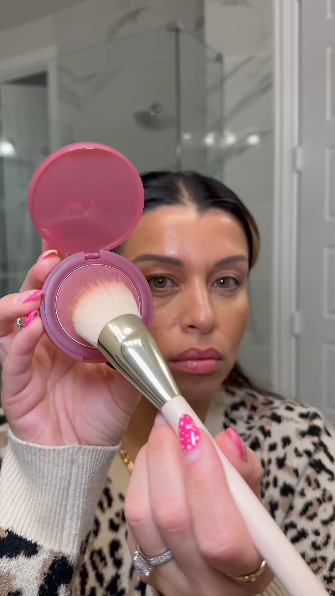 🎀 Rare Beauty 🎀
Obsessed with this blush!!

Soft Pinch Matte Bouncy Blush - Truth 


#LTKItBag #LTKBeauty #LTKWatchNow