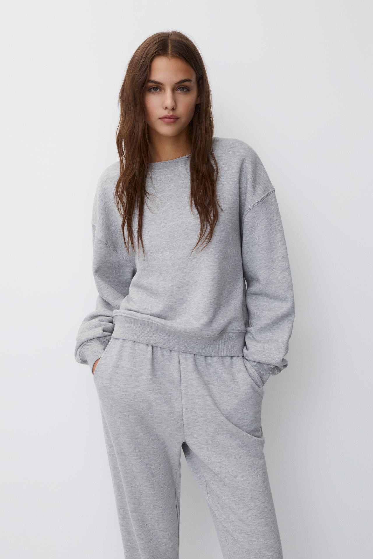 Basic tracksuit | PULL and BEAR UK