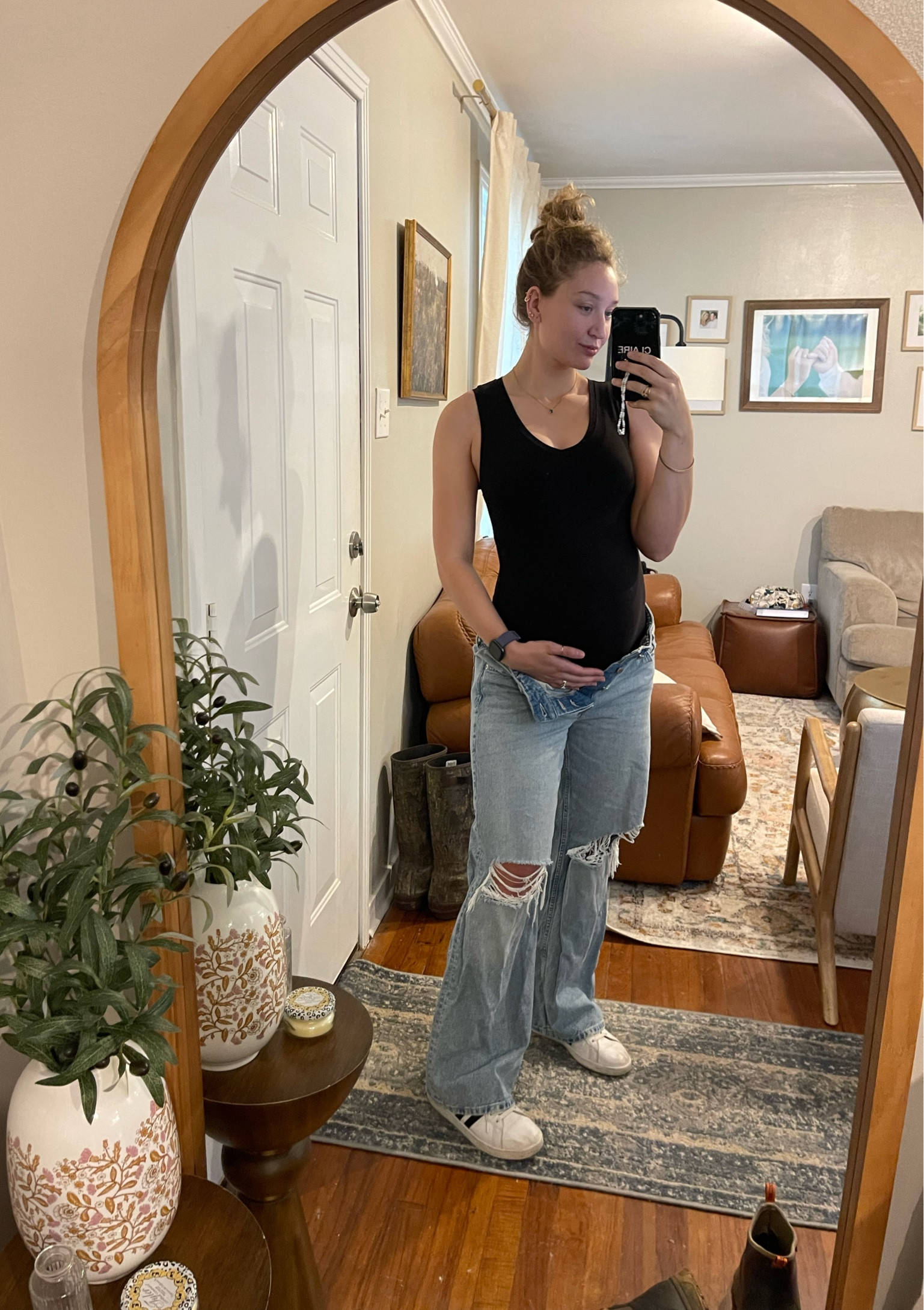 Comfy baggy jeans!! 
I’m wearing size 10 since i’m preggo! 

#LTKStyleTip #LTKBump
