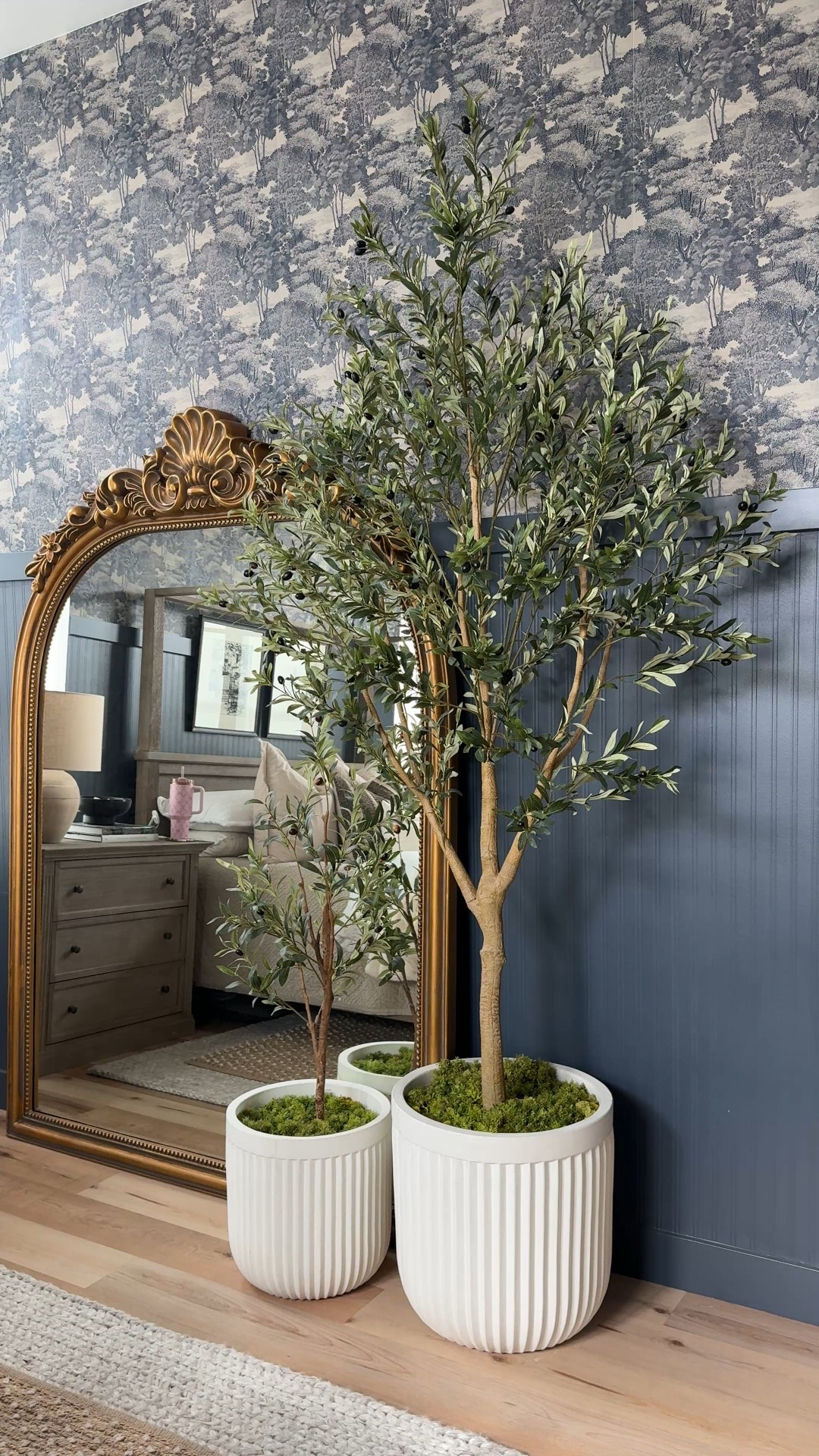 My favorite faux tree 

#LTKHome #LTKSaleAlert