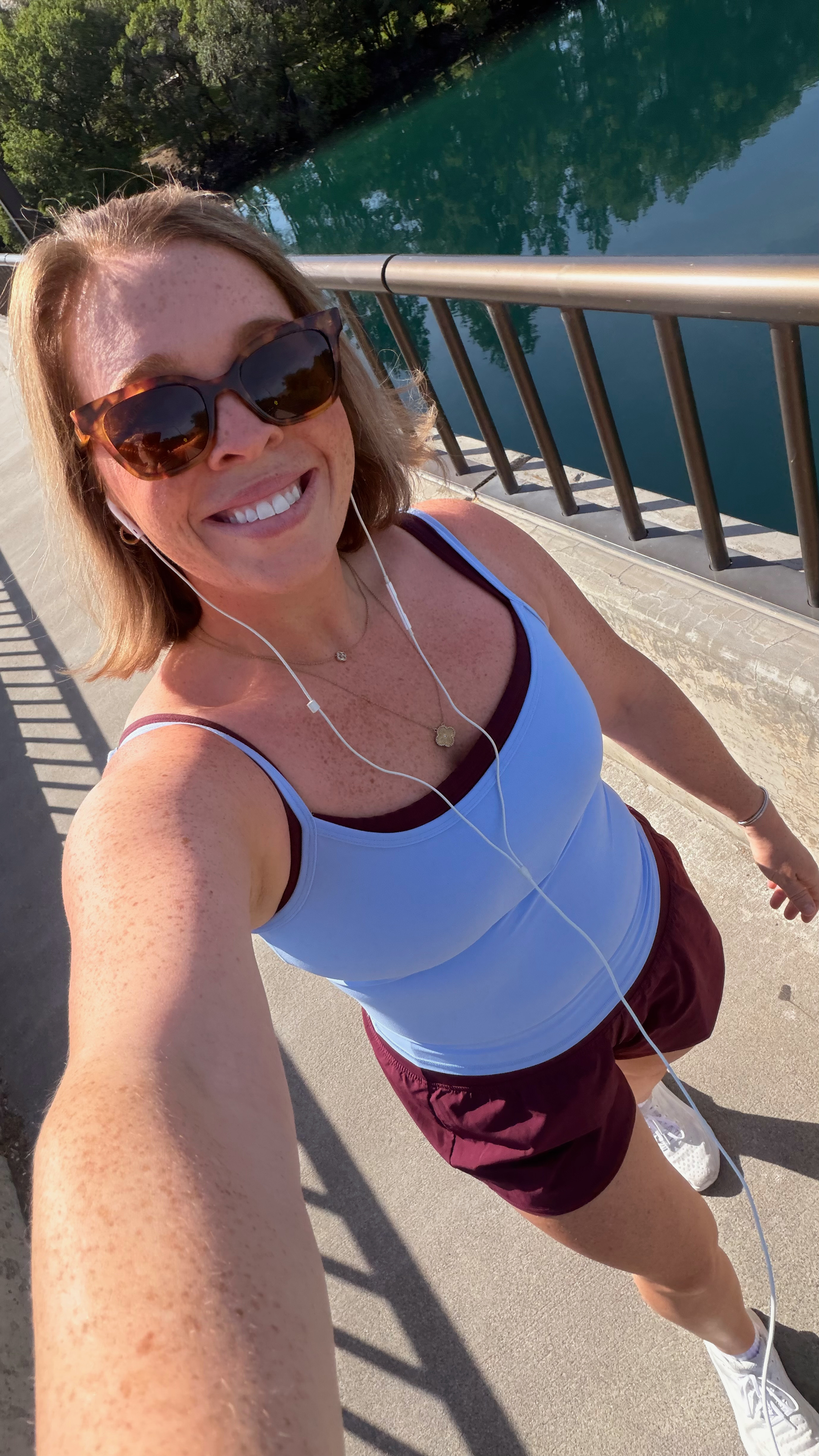 Active Day Vacation Outfit 👟🩵 size 8/10 | M/L | 5'4" 

 #LTKfitnessgoals #LTKActive #LTKTravel