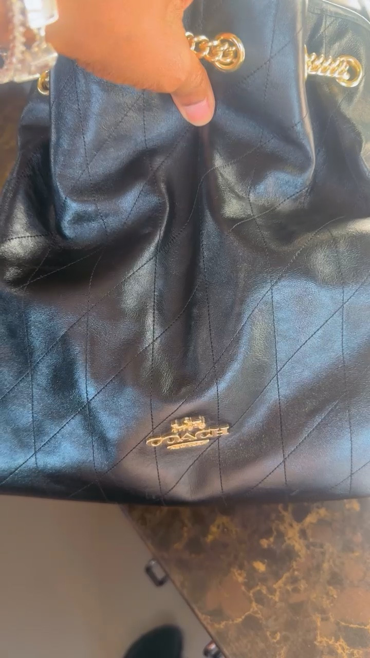 She’s understated, versatile, and quietly chic. The Coach Evelyn is perfect for daily wear without trying too hard—my favorite kind of luxury. 

#LTKdayinmylife #LTKgrwm #LTKootd