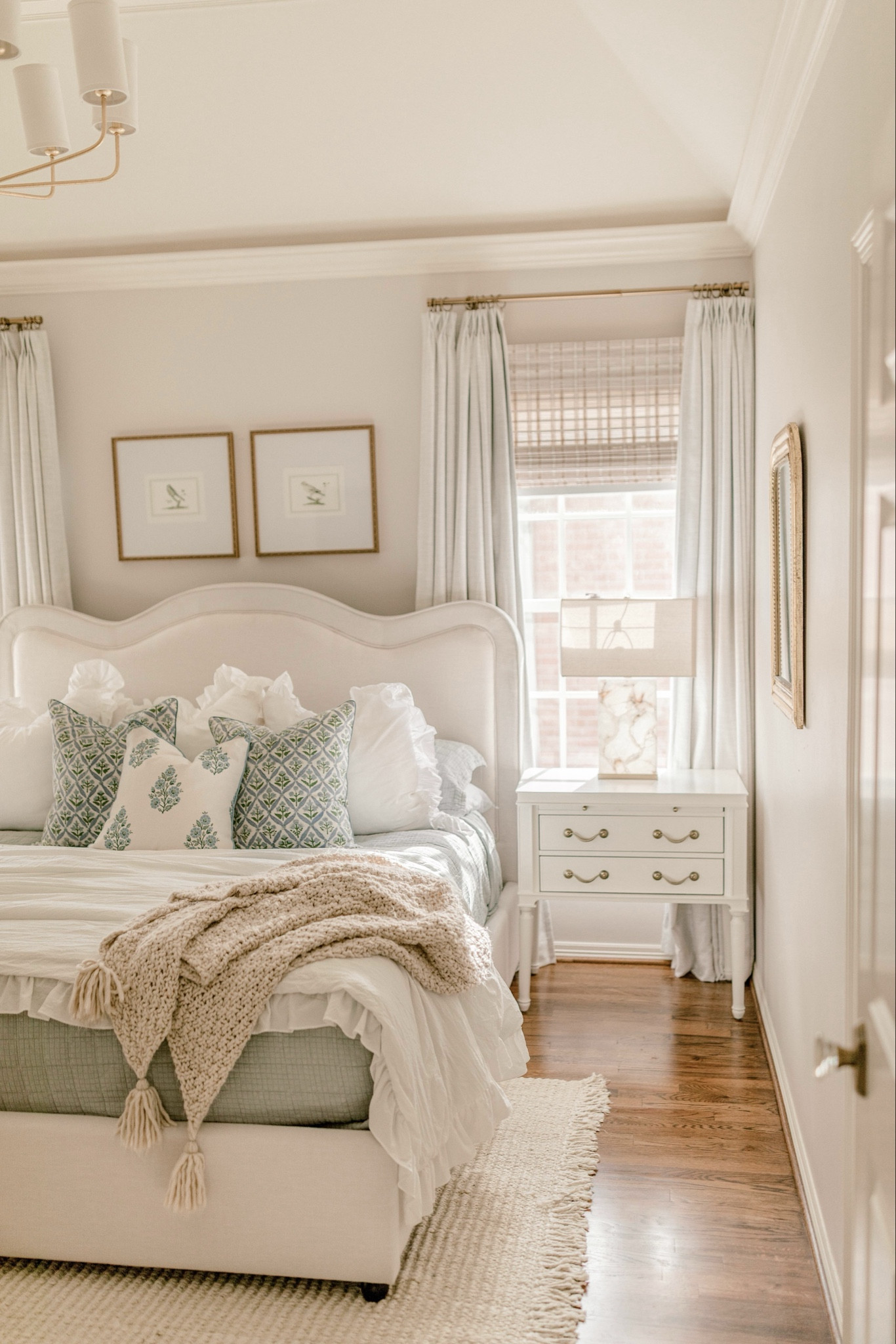 Guest bedroom!

#LTKstorytime #LTKSeasonal #LTKHome