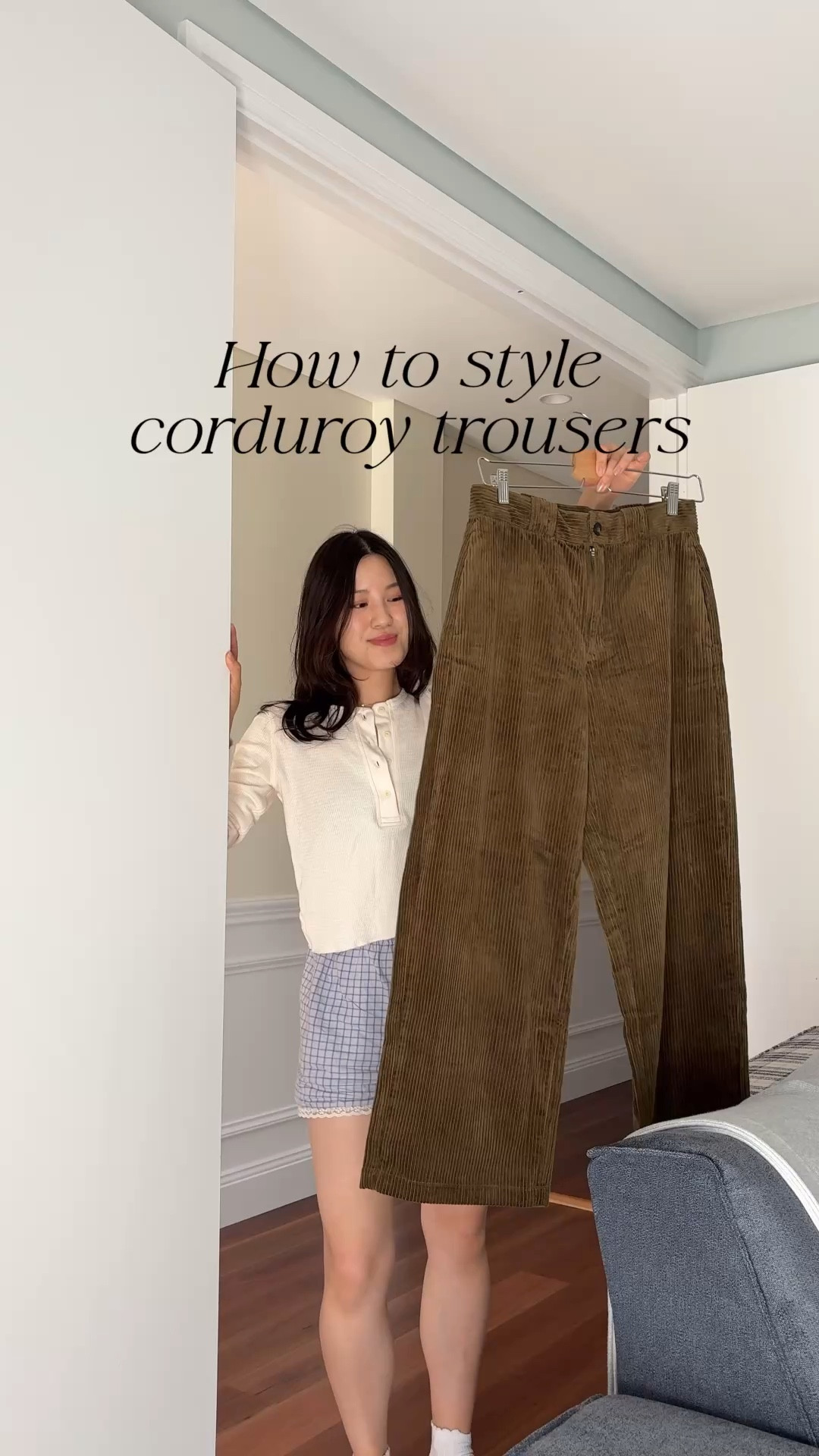 Usual size or size down if in between (I’m wearing a US2, my normal Everlane size)

I shortened about 3 inches or 8cm off the hem.

Colour is beech

