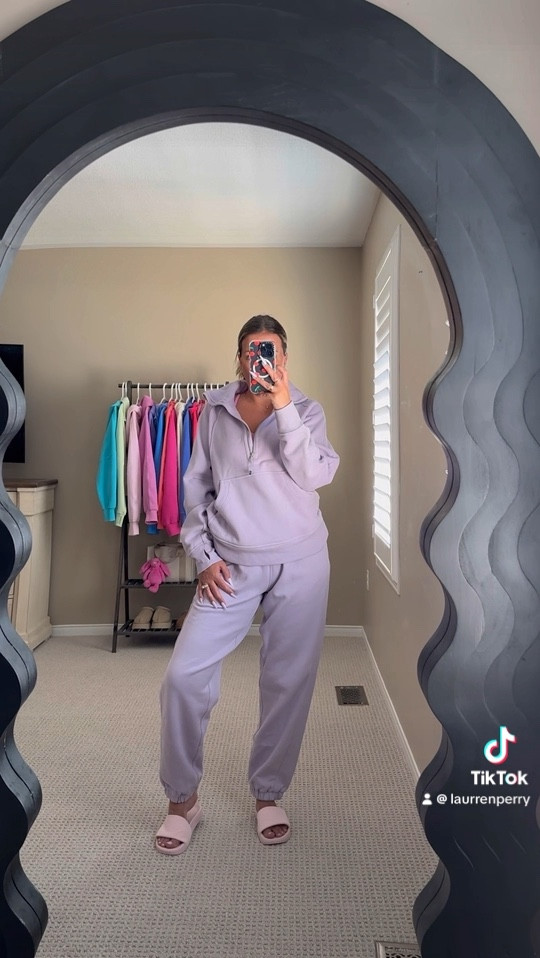 new lululemon try-on 
sweater xs/s
joggers s 
bra 8 
tank 8 
tee 6 
shorts 6

#LTKVideo #LTKfitness #LTKstyletip