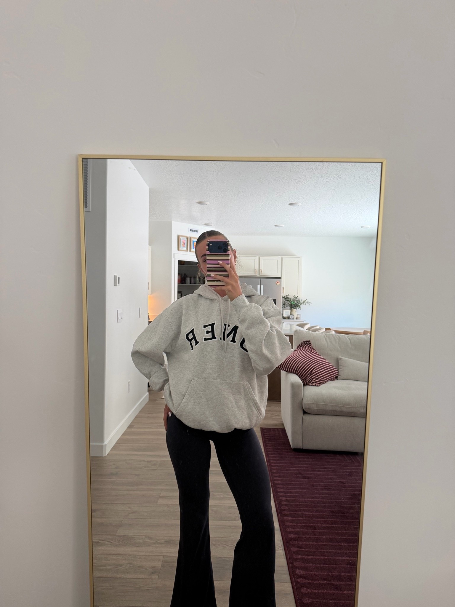 oner code “nicosheri” !! wearing size small in both💓