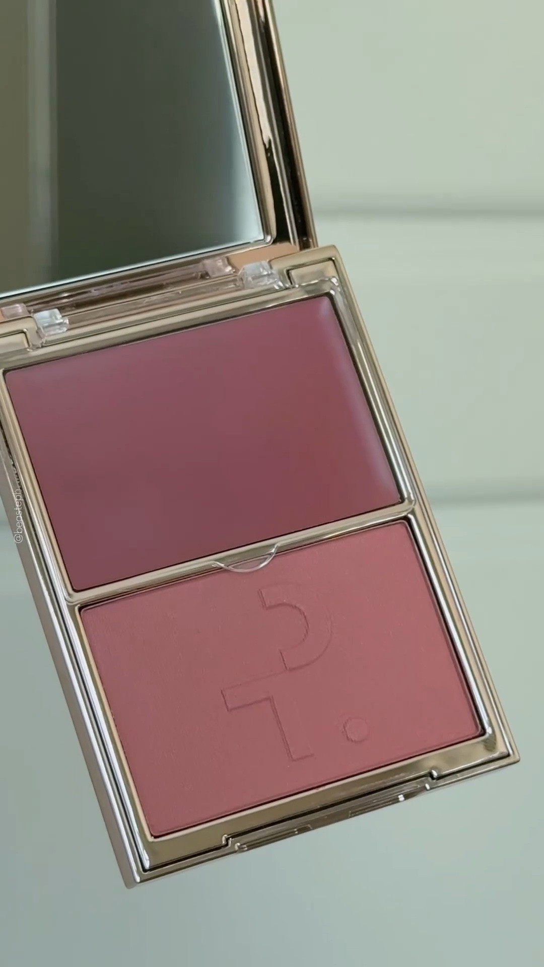 Novo item na minha necessaire dos sonhos. Tô animada pra testar esse blush icônico do @patrickta 🎀✨

#patrickta #patricktabeauty #blush #patricktablush #patricktamakeup #blushtrend #sephora #makeup

#LTKpromo #LTKguiadepresente #LTKbeleza