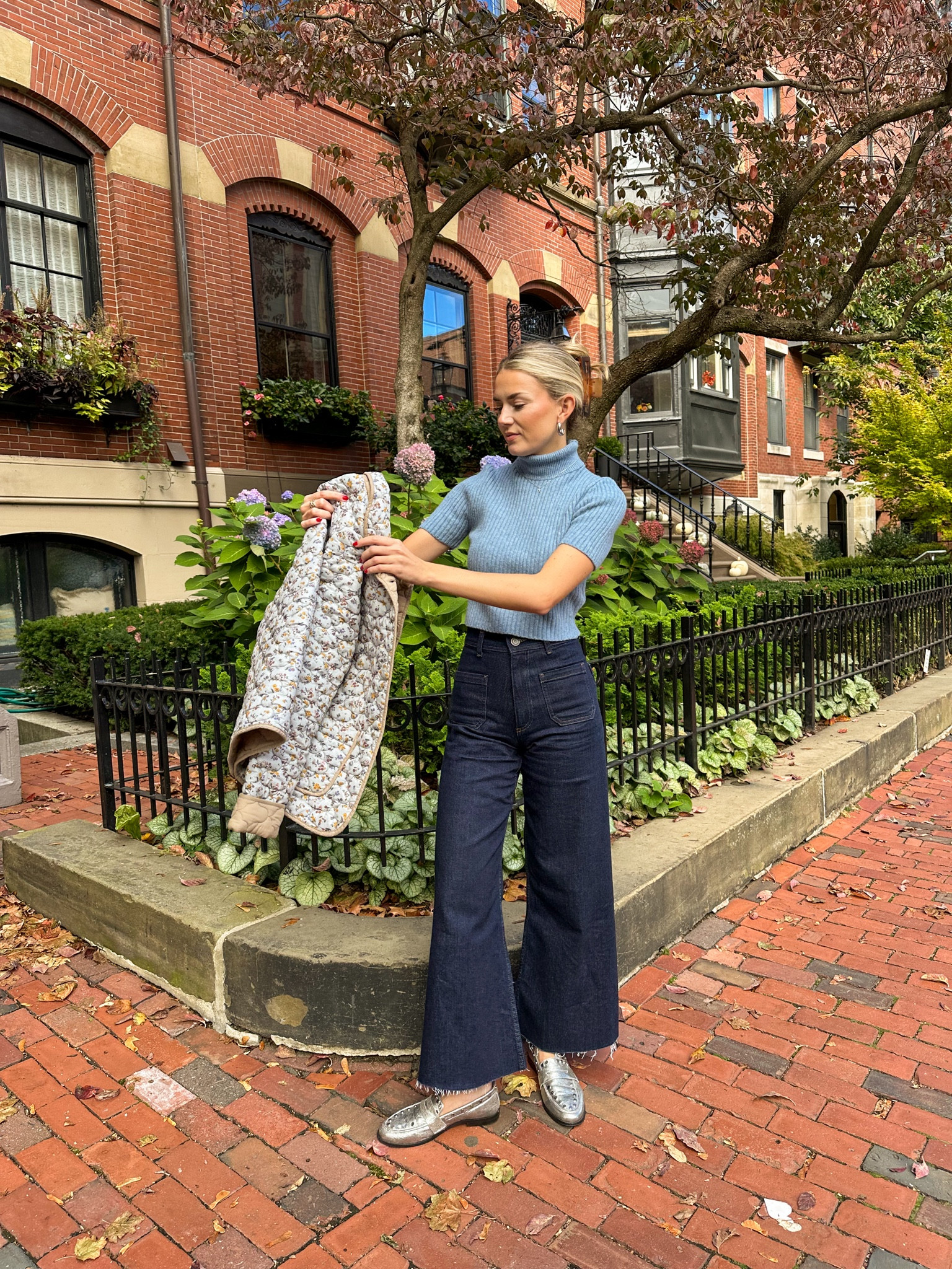 Boston day!! Actual too and denim linked in my IG bio!

#LTKfindsunder100 #LTKstyletip #LTKtravel