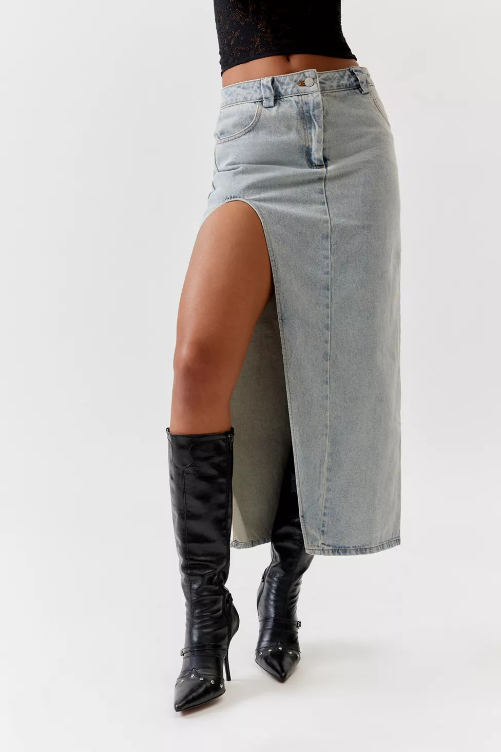 BY.DYLN Zayne Denim Midi Skirt | Urban Outfitters (US and RoW)