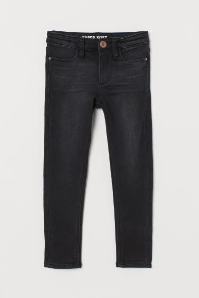 Super Soft Skinny Fit Jeans
							
							
            $19.99 | H&M (US + CA)
