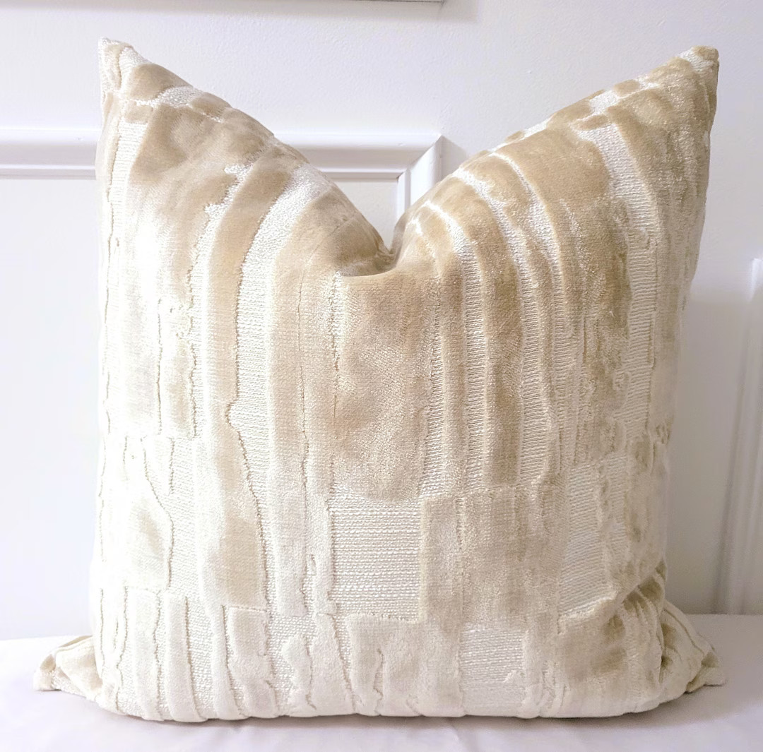 Cream /ivory Cut Velvet Pillow Cover - Etsy | Etsy (US)