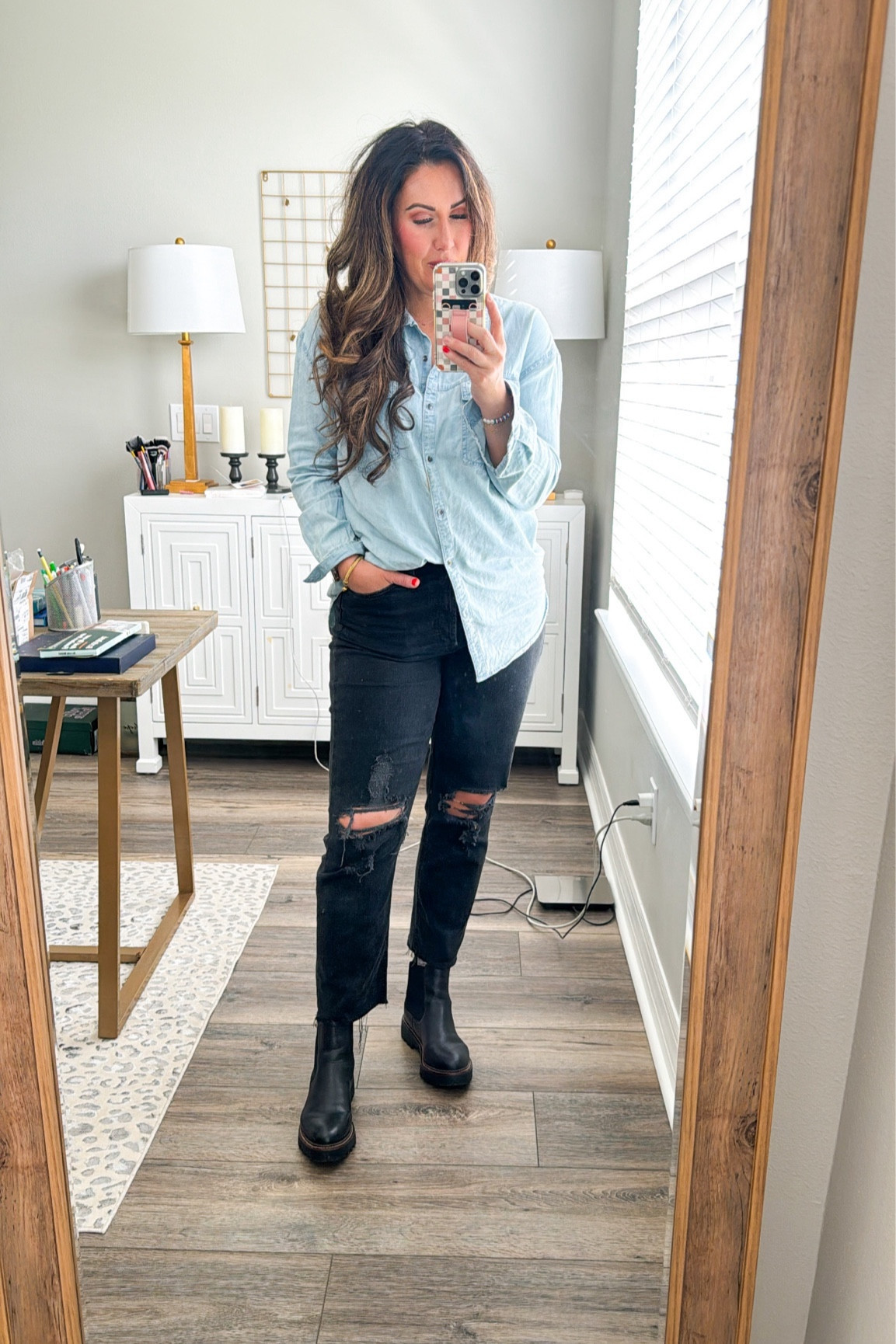 Top- Medium 
Denim- sized up 
Boots- sized up 1/2 a size 

#LTKSeasonal #LTKsalealert #LTKshoecrush