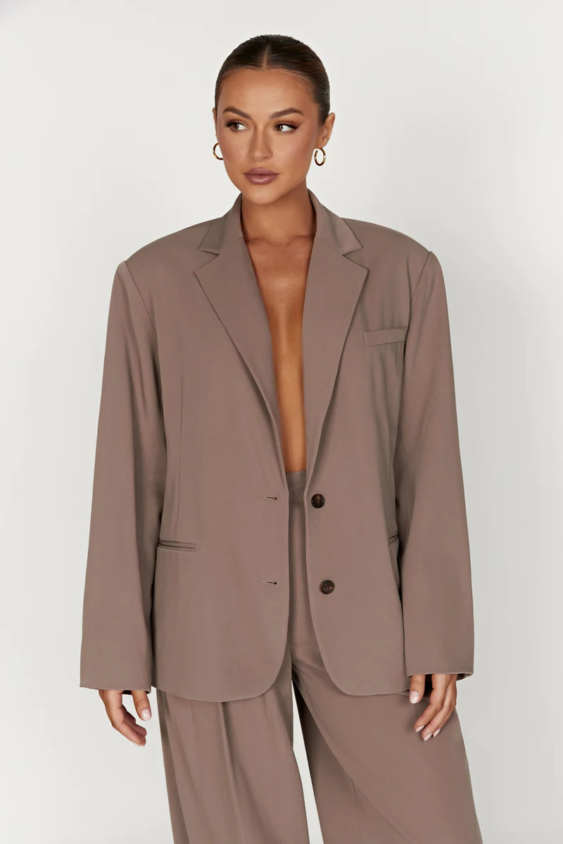 Simone Oversized Blazer - Coco | MESHKI US