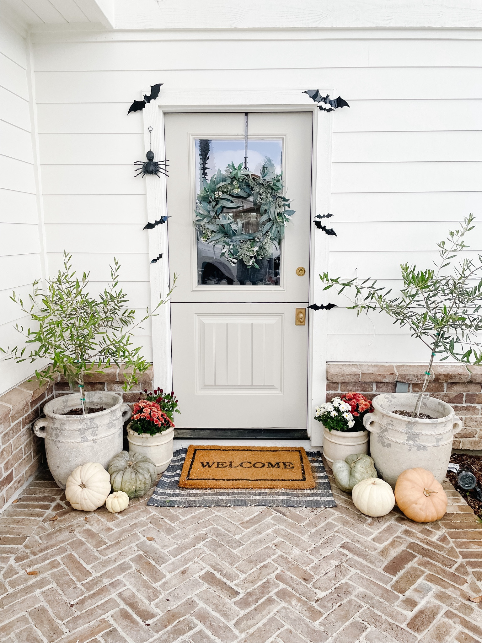 Halloween Front Porch 

#LTKhome #LTKfamily