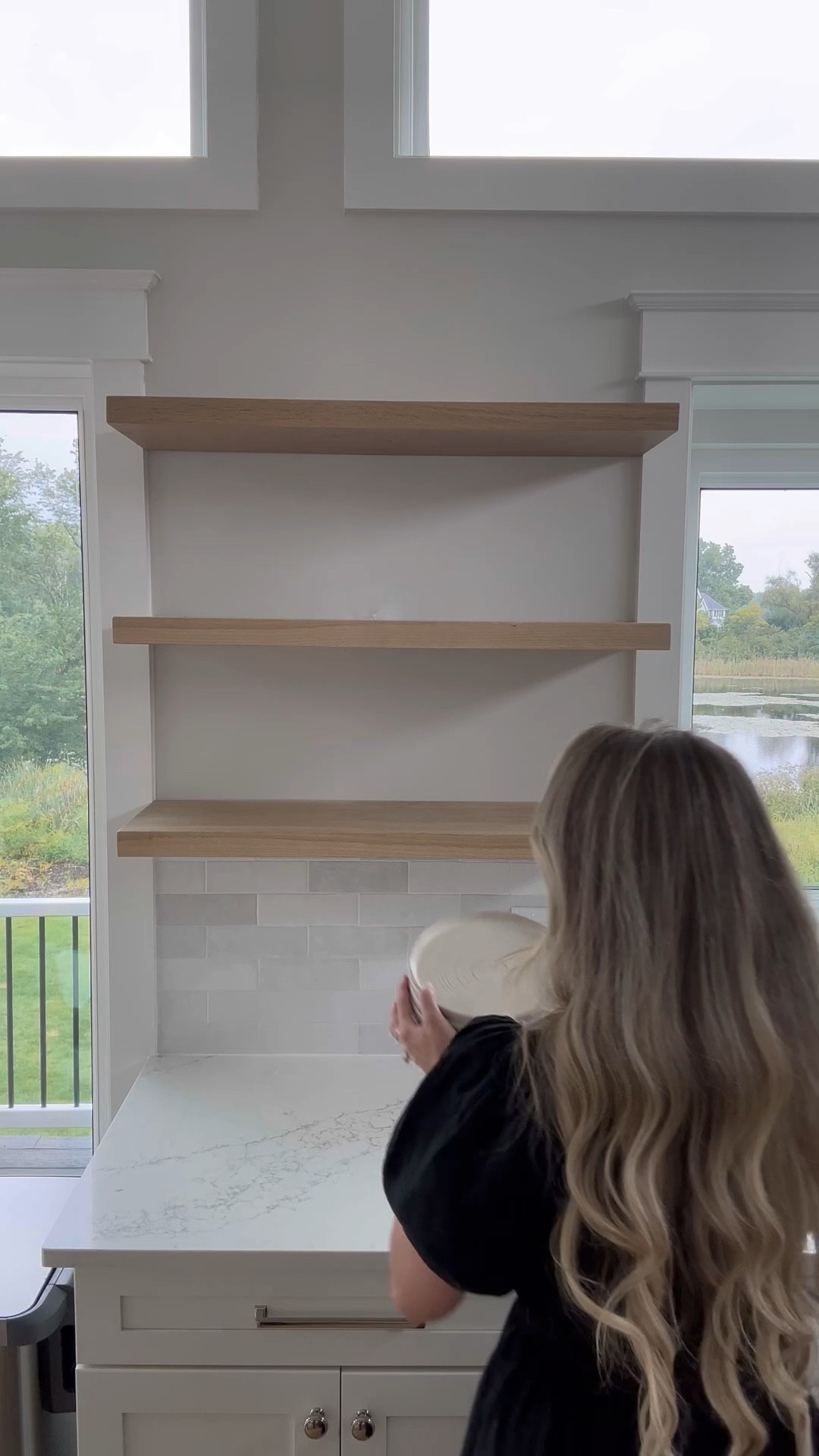 Shelf styling decor, kitchen backsplash, kitchen decor 

#LTKhome #LTKSeasonal #LTKfindsunder50