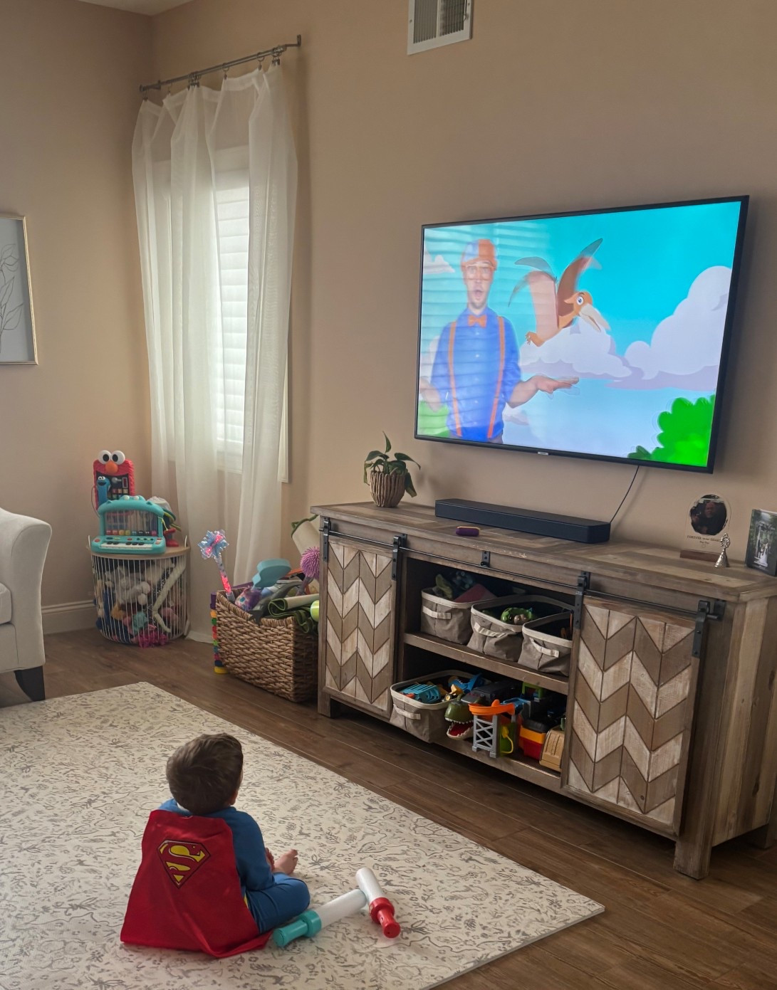 Dean’s morning essentials ☀️
Blippi, Superman mode 🦸‍♂️, and Danny Go sticks 😂🥹

Linked below:
Superman costume
Danny Go sticks


#LTKmomlife #LTKKids #LTKdayinmylife