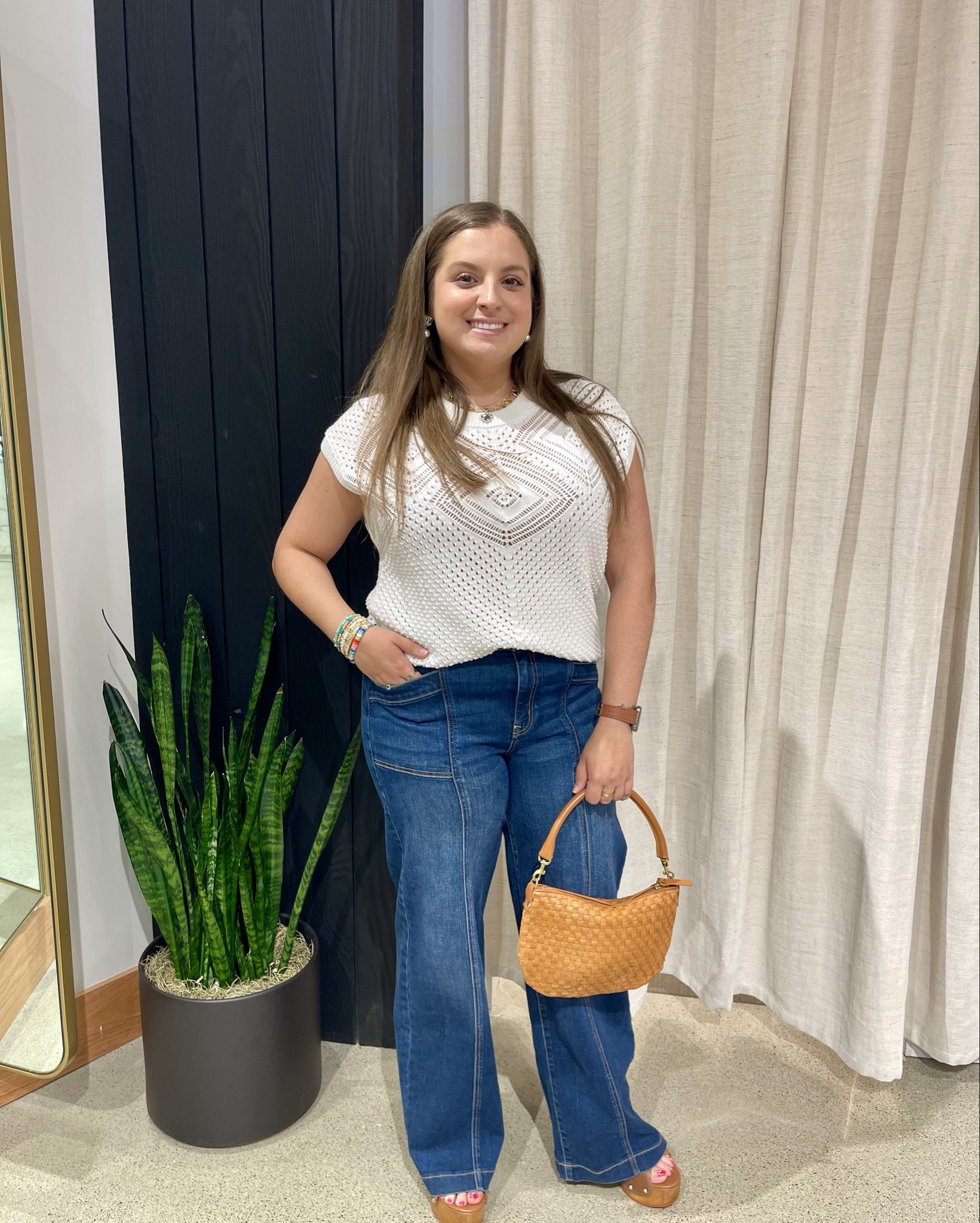 Get the Look: EVEREVE Edition

Top: M (TTS)
Jeans: 30 (TTS)
Sandals: 8 (TTS)


Elevated casual / casual outfit / summer outfit / outfit Inspo / summer looks / spring outfit / summer fashion / summer style / petite style / petite fashion / summer dresses / spring dresses / petite friendly / vacay style / vacation outfit

#LTKFindsUnder100 #LTKPetite #LTKStyleTip