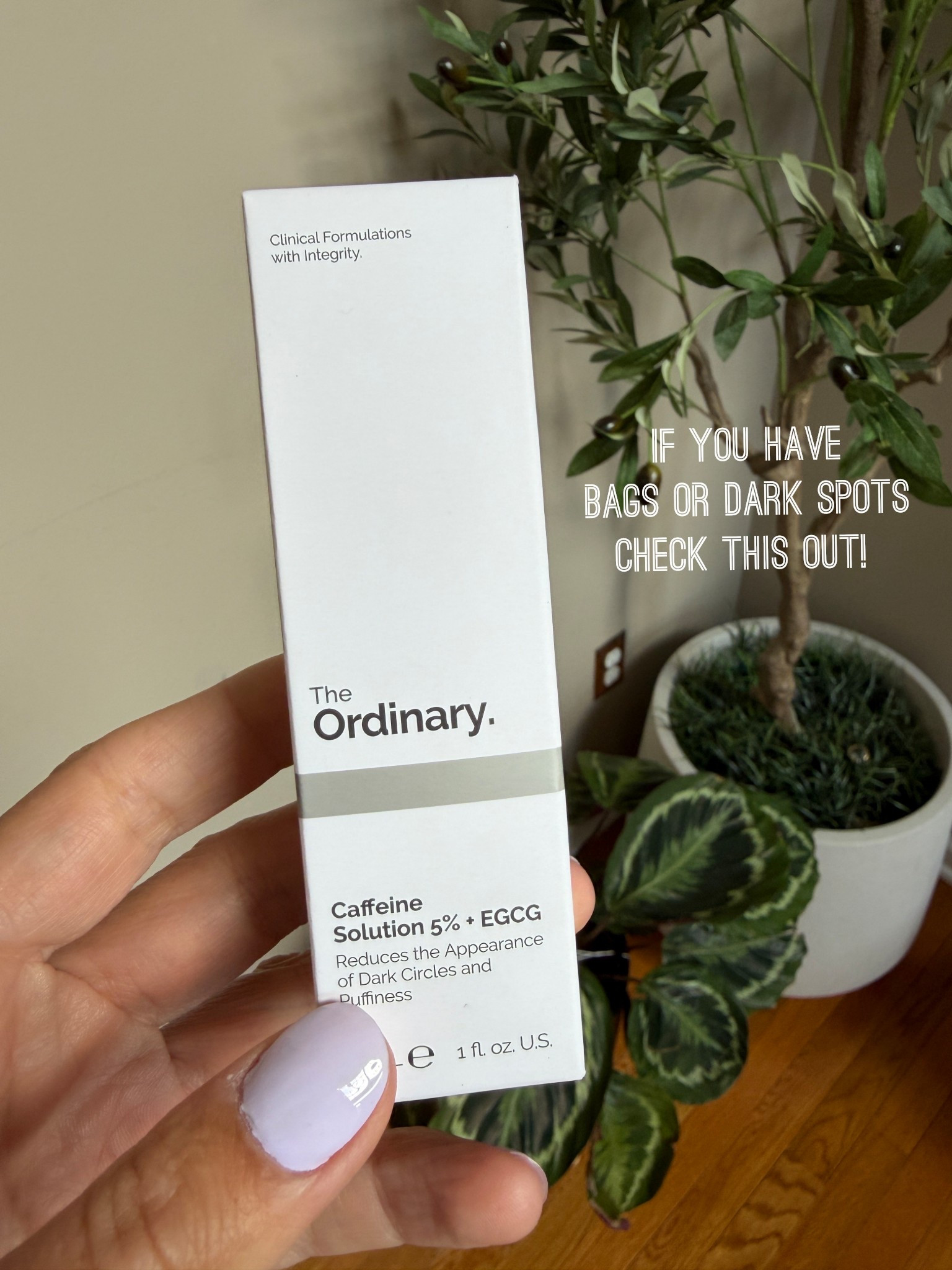 This caffeine oil has reduced the puffiness under my eye and lightened my dark spots!!