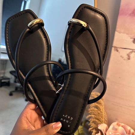 So many gorgeous summer sandals currently on sale! Check out this sleek and stylish pair & tons more now while they’re on sale! 

#LTKxTarget #LTKshoecrush #LTKstyletip