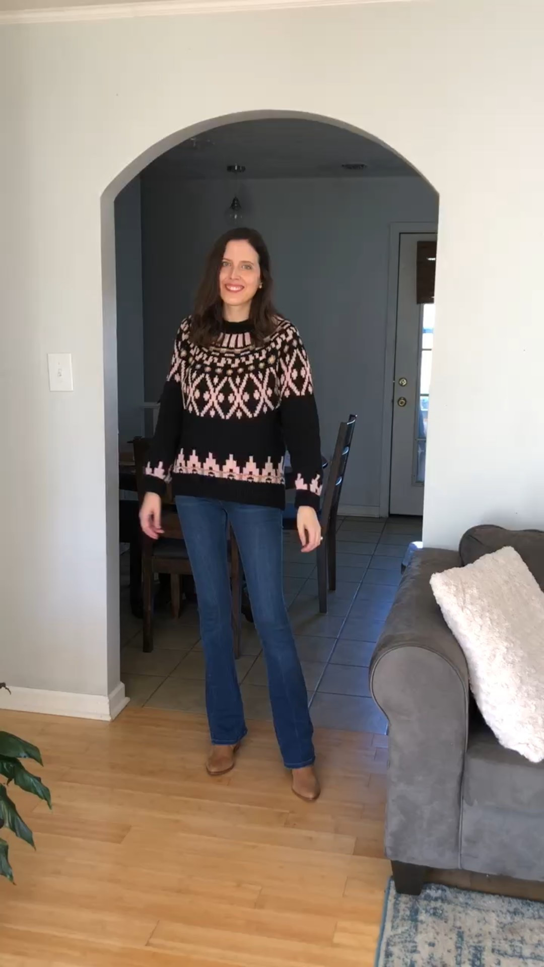 Festive Fair Isle sweaters ❄️

Love the pattern of these Amazon sweaters. The quality is Amazon comes in several colors. 



#LTKootd #LTKHoliday #LTKSeasonal