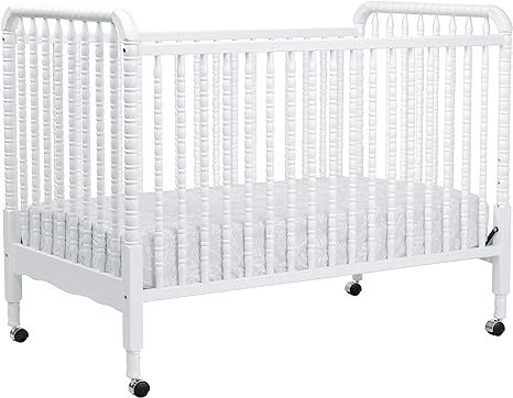 DaVinci Jenny Lind 3-in-1 Convertible Crib in White, Removable Wheels, Greenguard Gold | Amazon (US)