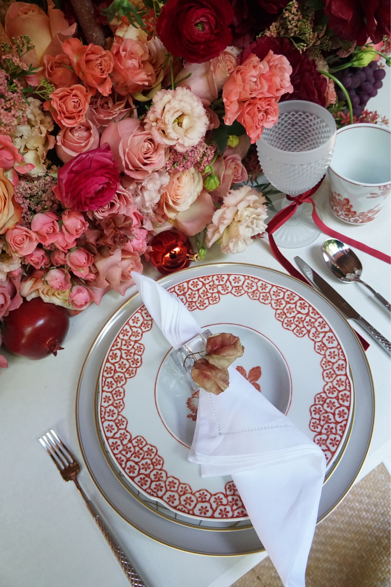 High end times tableware by Vista Alegre. Christmas tablescape. ♥️

#LTKStyleTip #LTKHome #LTKParties