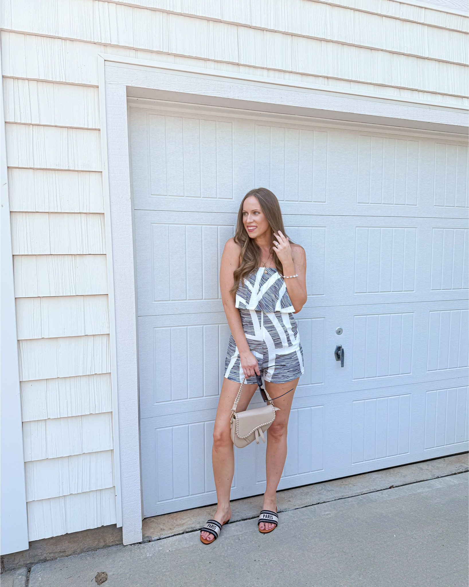 AMAZON PRIME DEAL DAYS 🎉🎉💙💙

Romper, sandals, shell necklace, crossbody bag, amazon fashion 

#LTKStyleTip #LTKSaleAlert #LTKFindsUnder50