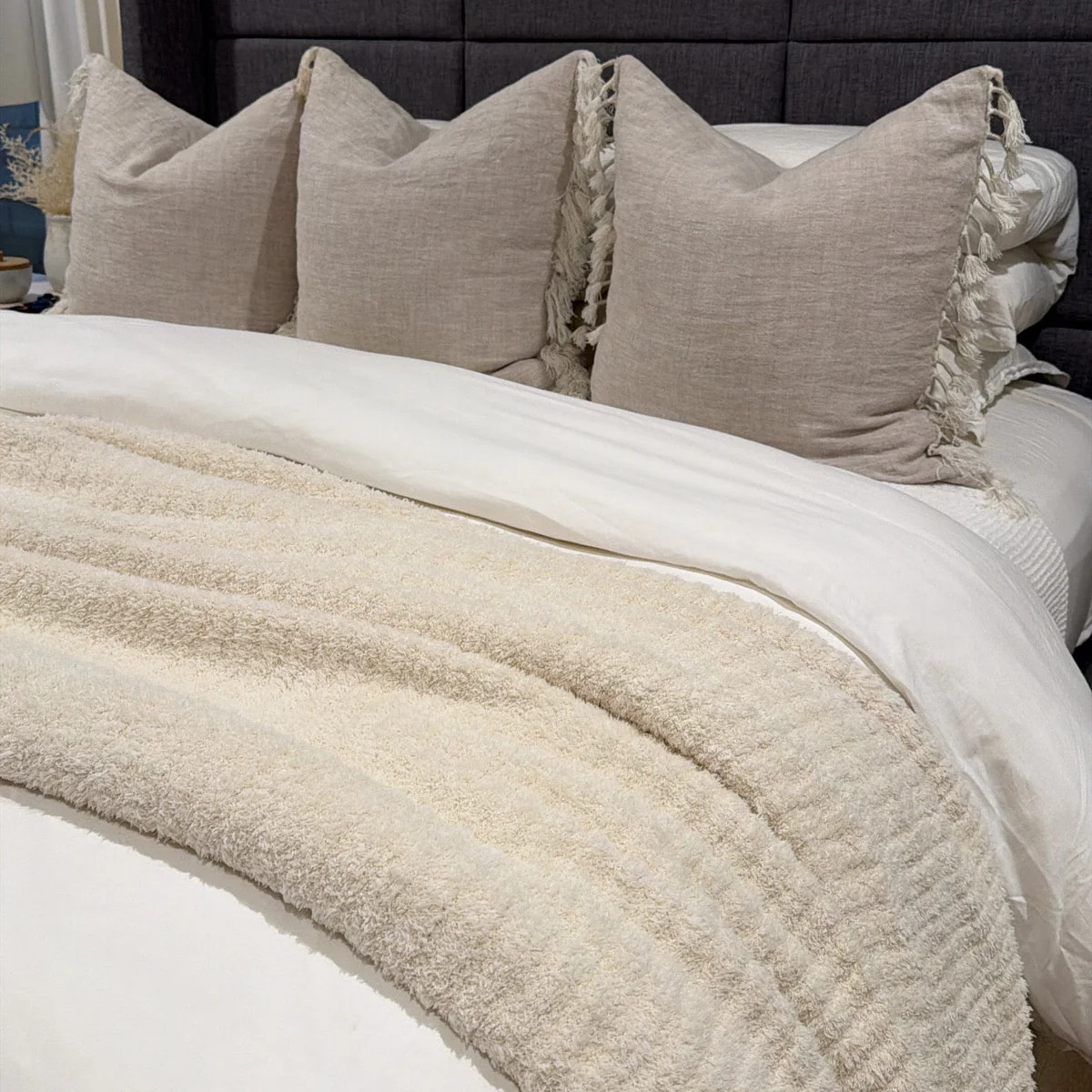 Cream Ribbed Blanket (90*90) | Staykation