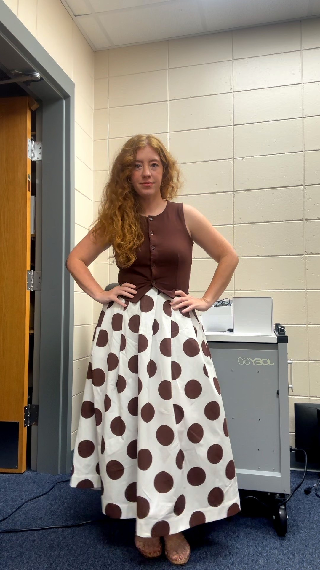 This midi skirt (on my short self it’s a maxi) and vest combo are my favorite! I cannot get enough brown! I love this skirt from Anthro and this super affordable vest from Target  

#LTKWorkwear #LTKMidsize #LTKStyleTip
