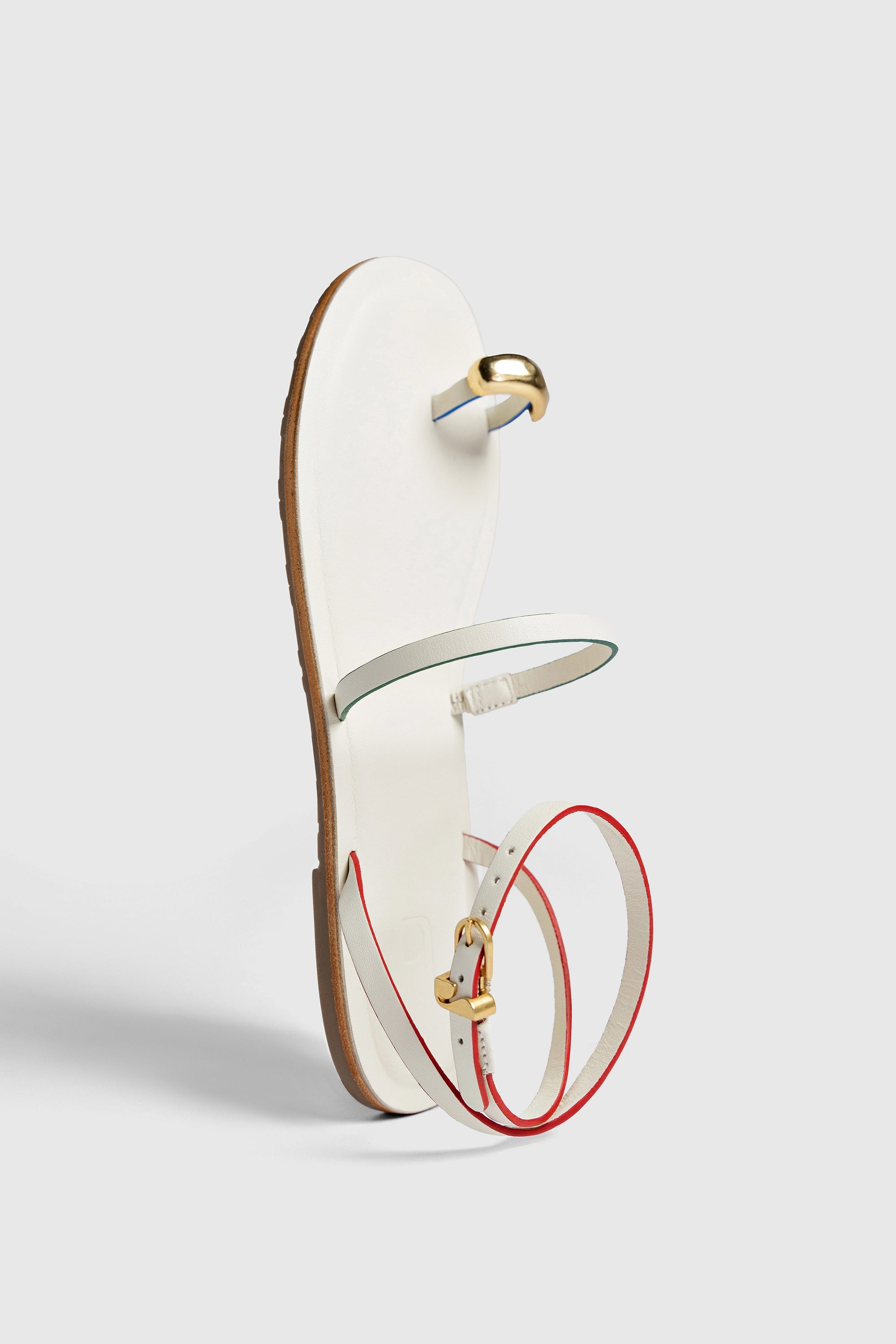 Biarritz Flat Sandal In Ivory Leather | Larroude