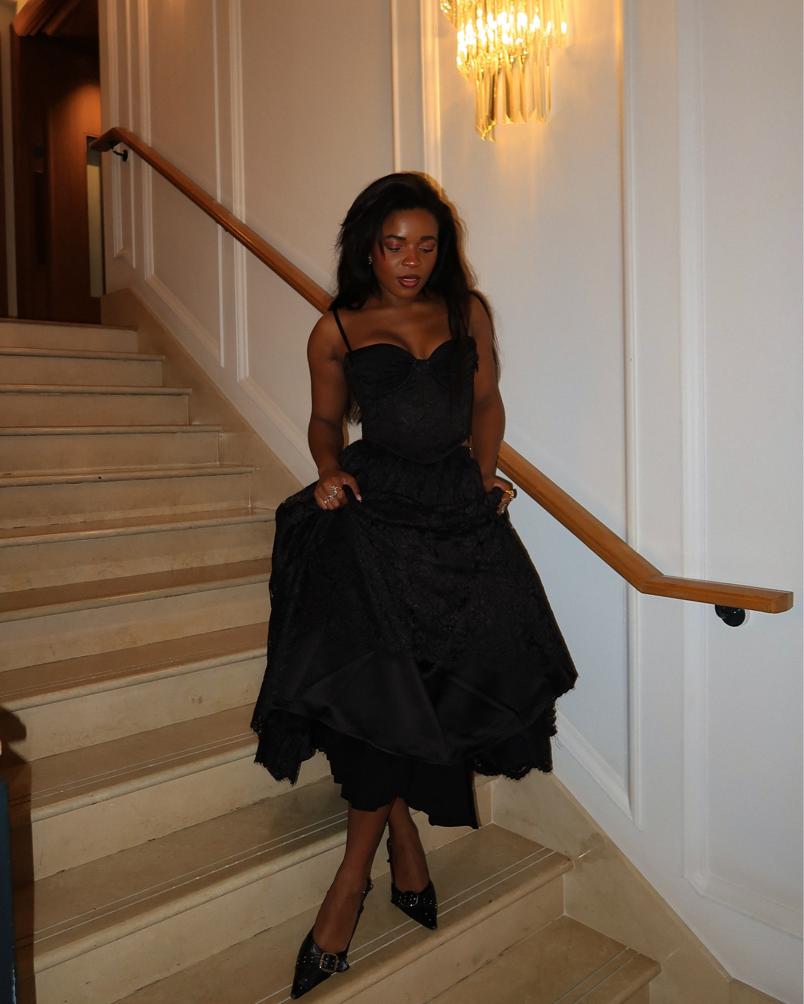 House of CB Party dress in a little black dress in lace from House of CB 🥂♥️

——————

the girls bathroom, house of cb, occasion dress, evening dress, little black dress, festive dress, lace black dress, Christmas dress, princess moments, Christmas n chill, Ariana grande Christmas, holiday dress, feminine style, modern princess 

#houseofcb #christmasdress #littleblackdress #lbd #occasionwear #winterdress #winteroutfits #postitfortheaesthetics #parisianamour #lavieparisienne #frenchgirlstyle #onparledemode

#LTKStyleTip