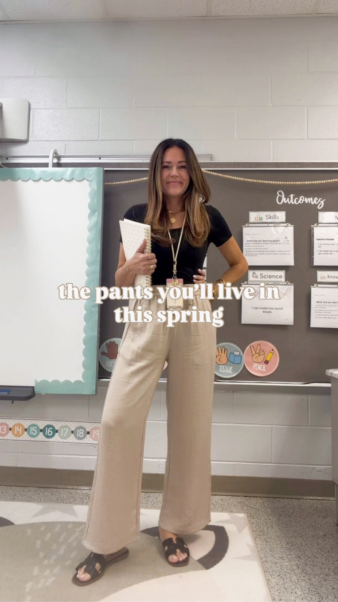 The pants you’ll live in this spring! 

These Halara linen-like pants are so comfortable and soft. They can be dressed up for work or worn with a tee and sneakers. Must-have spring staple for teachers and now on sale! ✏️🤍 

I’m 5’7” 145 lbs and wearing a medium in regular length.



#LTKSeasonal #LTKWorkwear #LTKSaleAlert