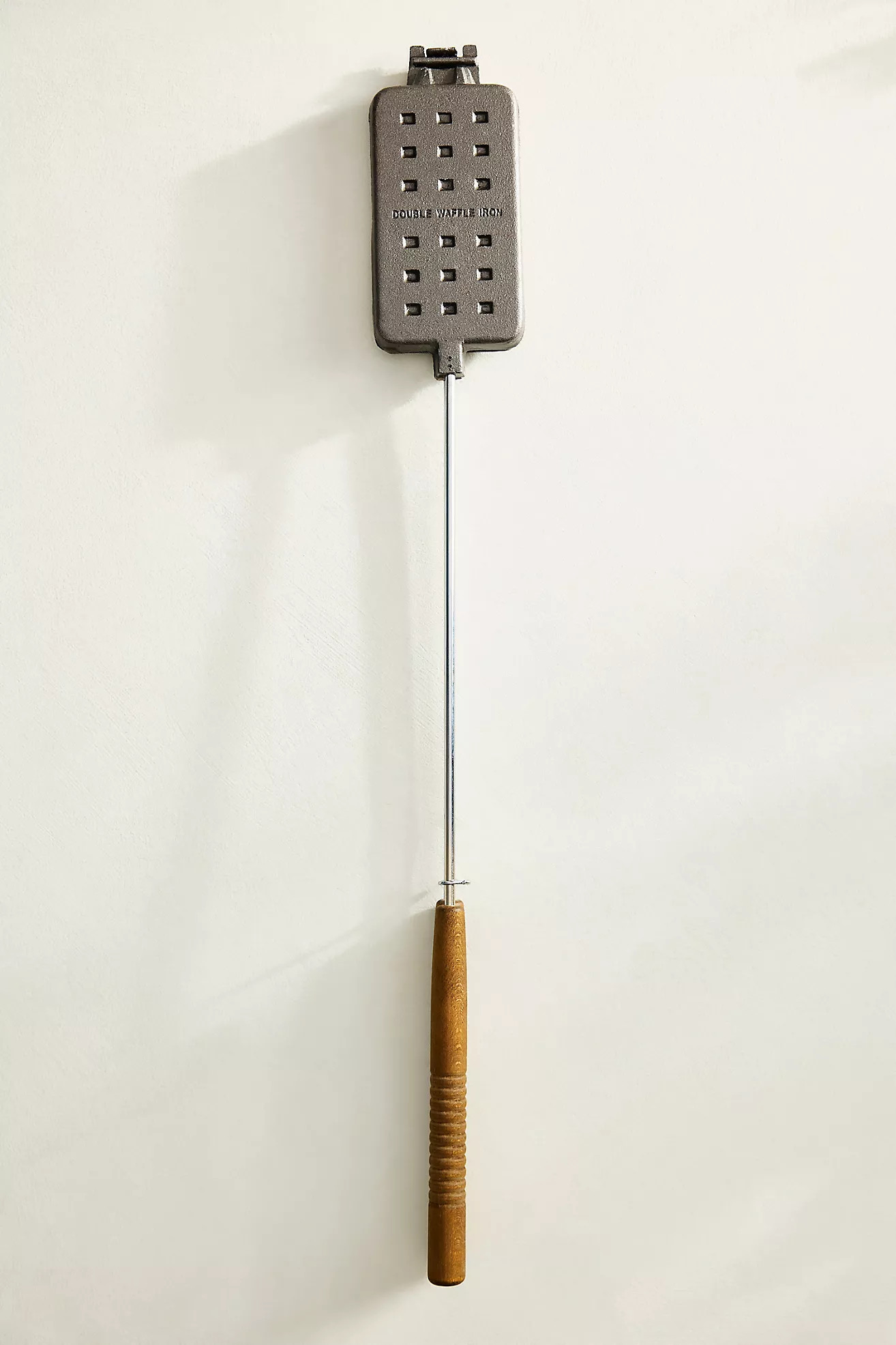 Cast Iron Fireside Waffle Iron | Terrain