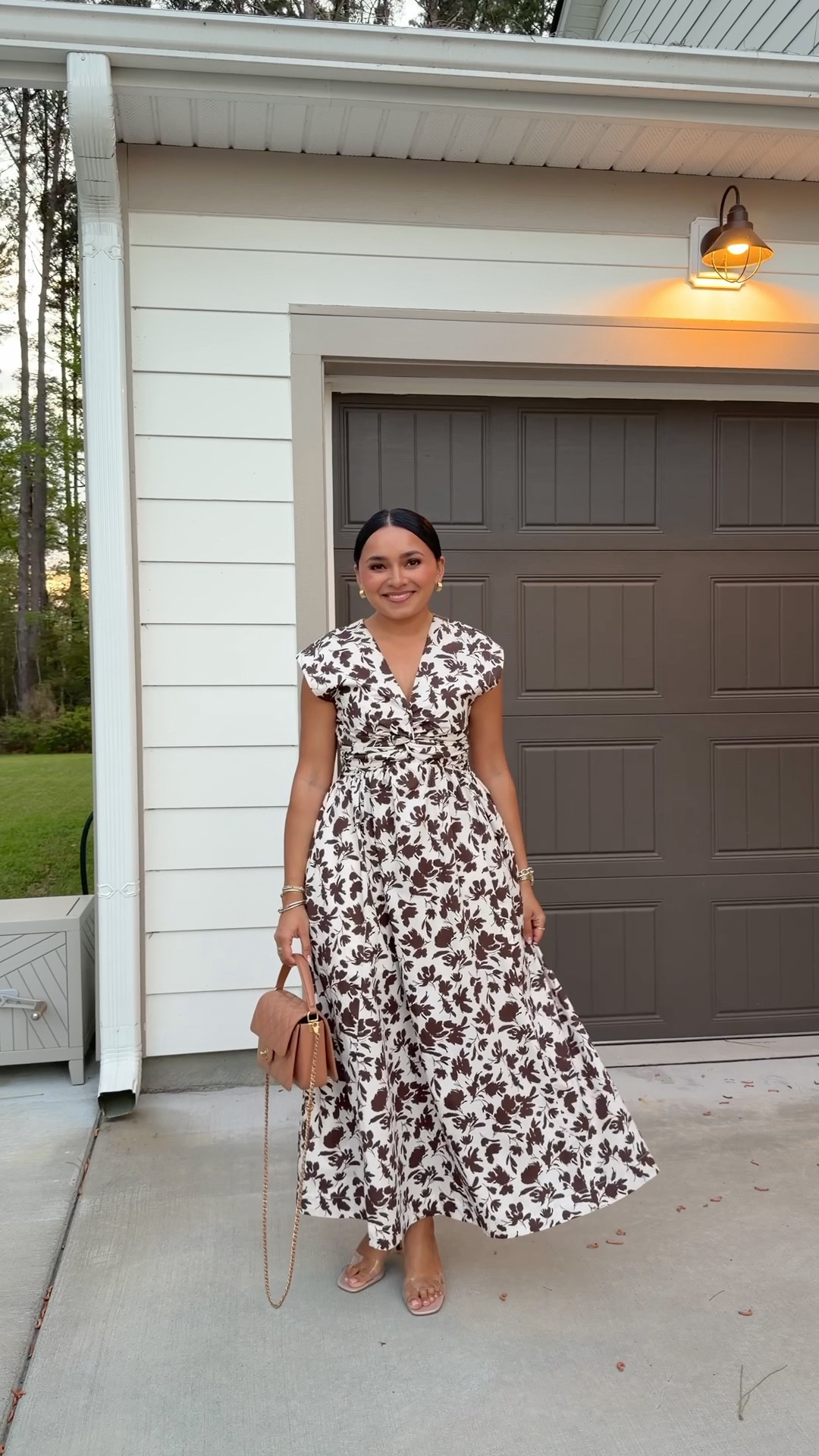 Dress size xs petite TTS 
Clear heels size 5 TTS 


#LTKPetite #LTKgrwm #LTKootd