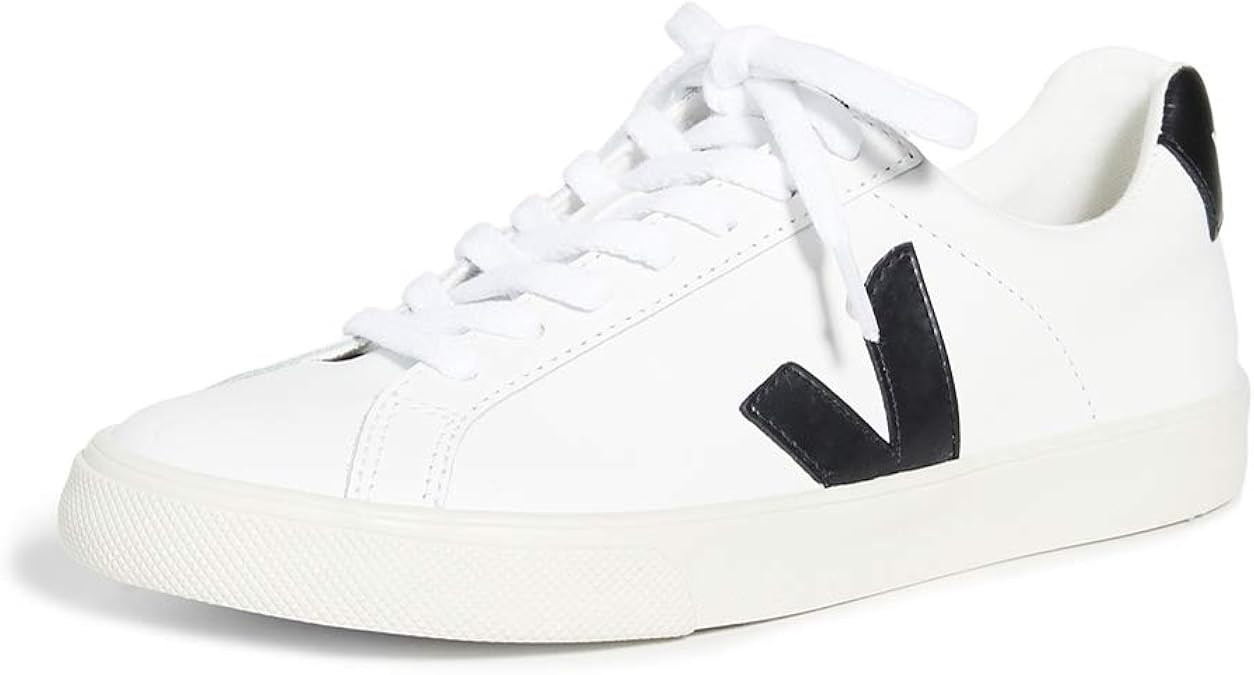 Veja Women's Esplar Logo Sneakers | Amazon (US)