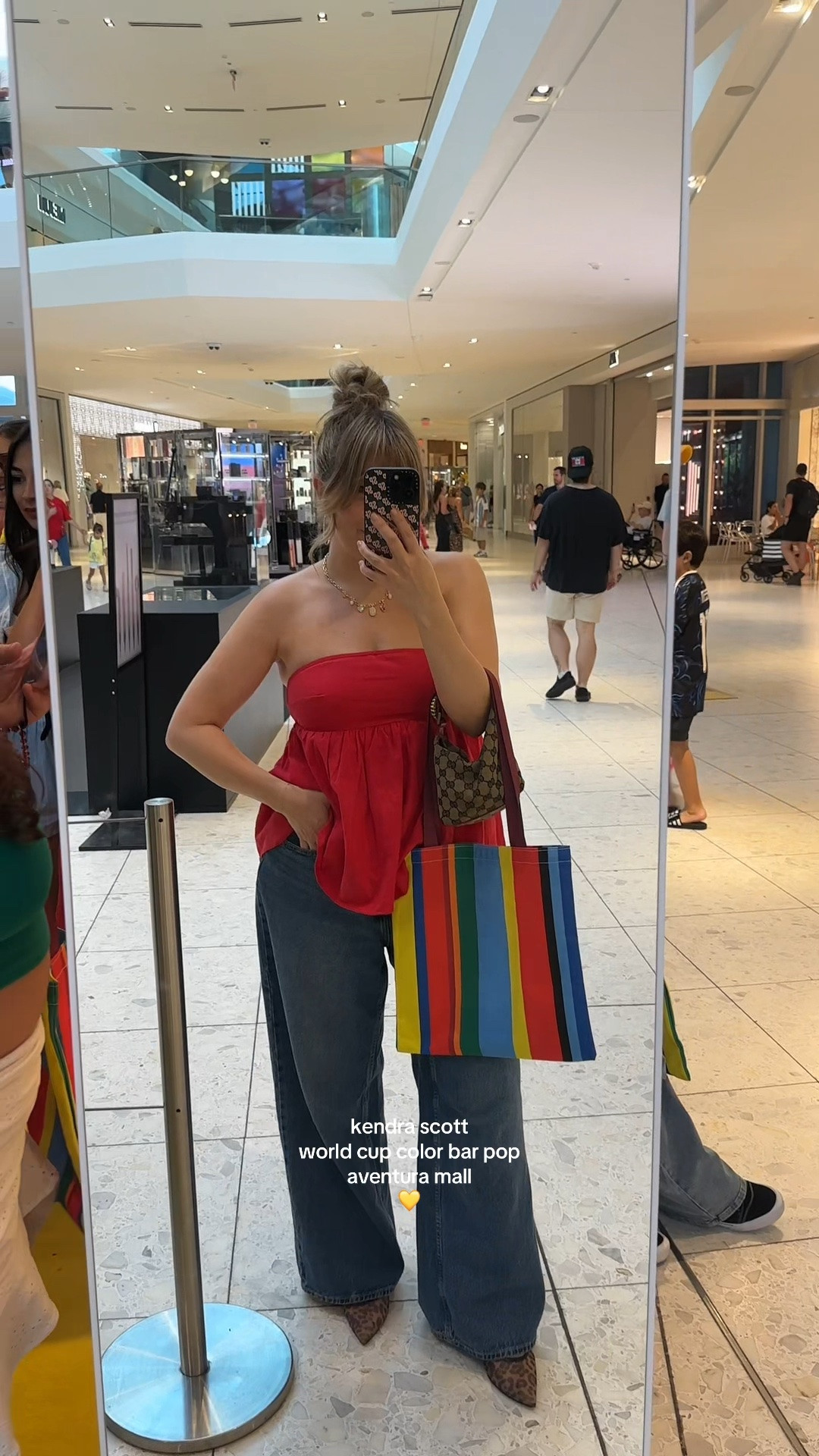 Come with me to the Kendra Scott Match Day Made Personal color bar pop up at Aventura mall!!

#LTKdayinmylife #LTKootd #LTKvlog