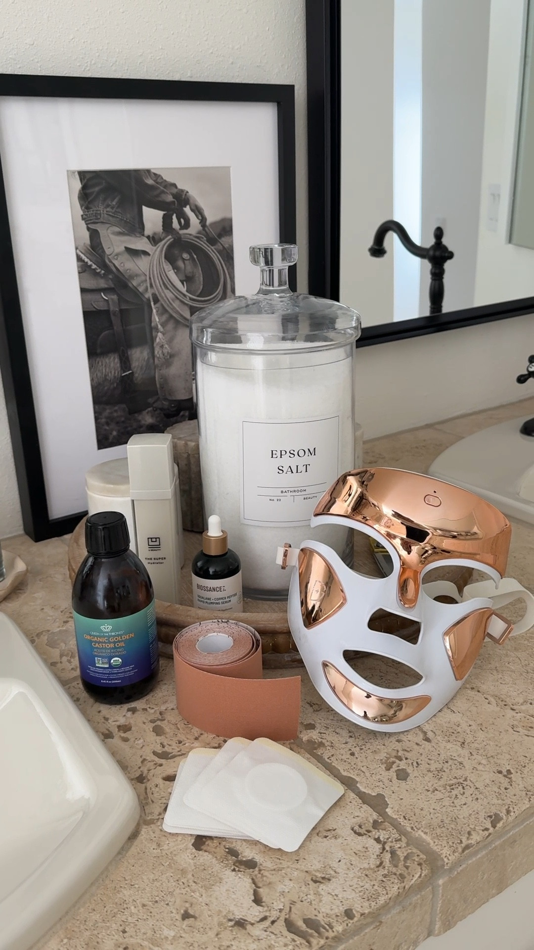 WELLNESS \ evening routine: Epsom salt bath🛁, LED red light mask🚨, non-toxic skincare🧴, castor oil belly button pack💧 and face tape🩹. Linking what I use here! How-to video coming this week💁🏻‍♀️

Health
Skincare
Skin
Beauty 

#LTKBeauty #LTKWatchNow