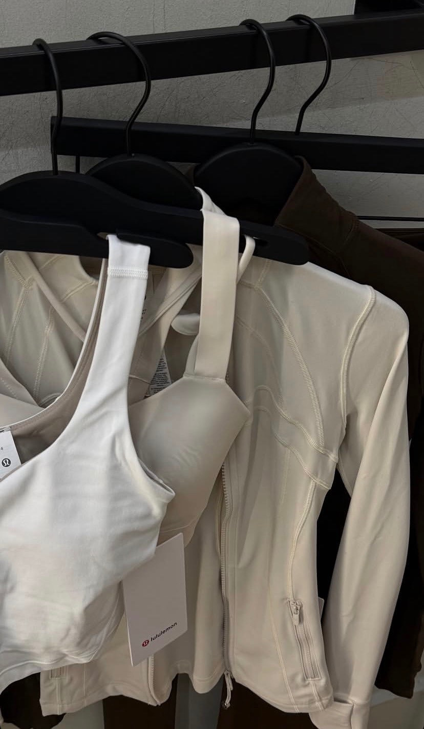 Lululemon 🍨

#lululemon #activewear #fit #exercise #workout tote jacket scrunchie cap shirt tumbler bag sports bra vest sweatshirt tote hair clip 

#LTKActive #LTKOver40 #LTKootd