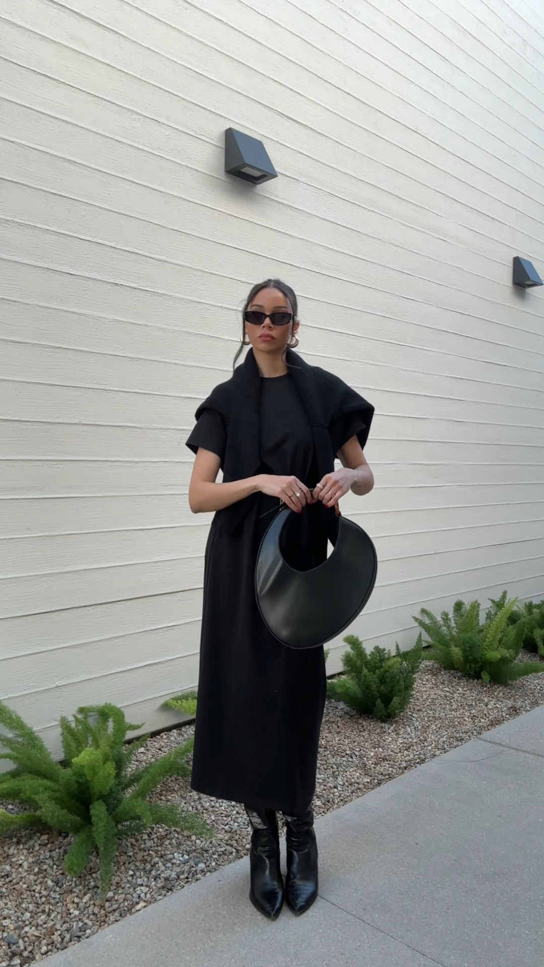 Fall fashion inspo, black maxi dress, tshirt dress, black tshirt dress, fall outfit, elegant fall outfit, classy fall outfit 

#LTKshoecrush #LTKitbag #LTKstyletip
