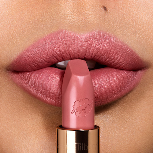HOT LIPS | Charlotte Tilbury (US)